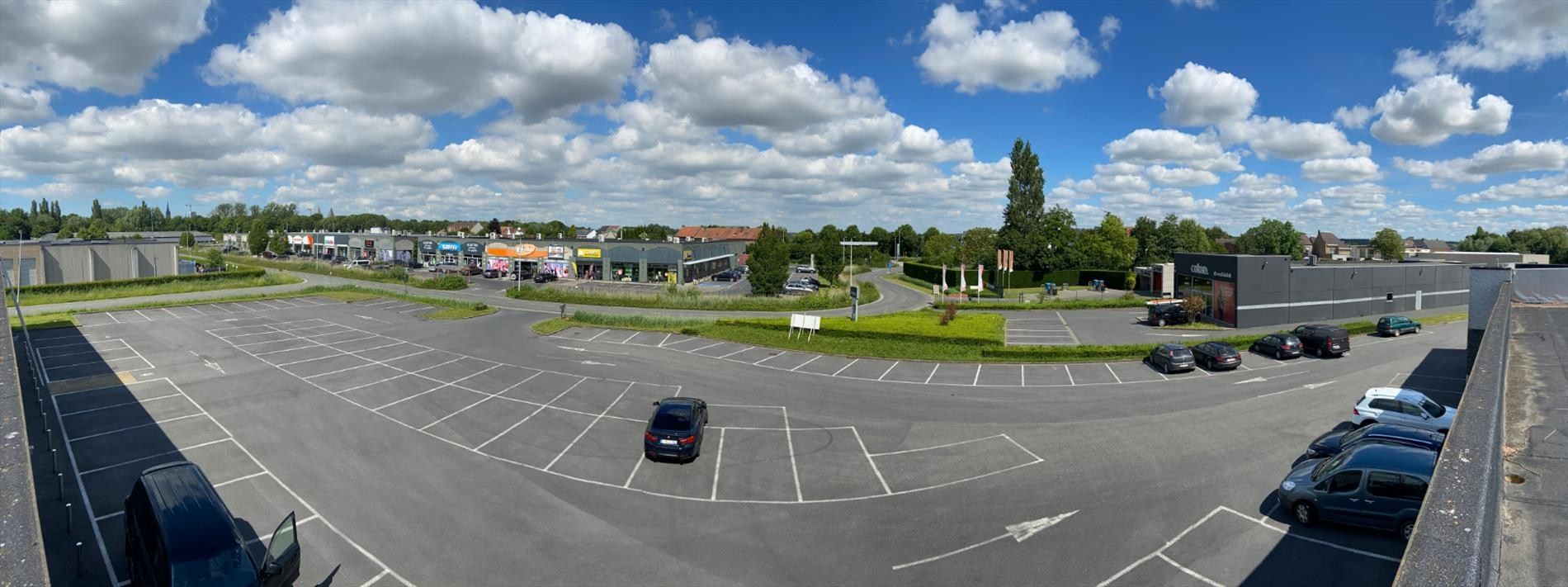 819m² AMBACHTELIJKE KMO-UNIT TE IEPER foto 11