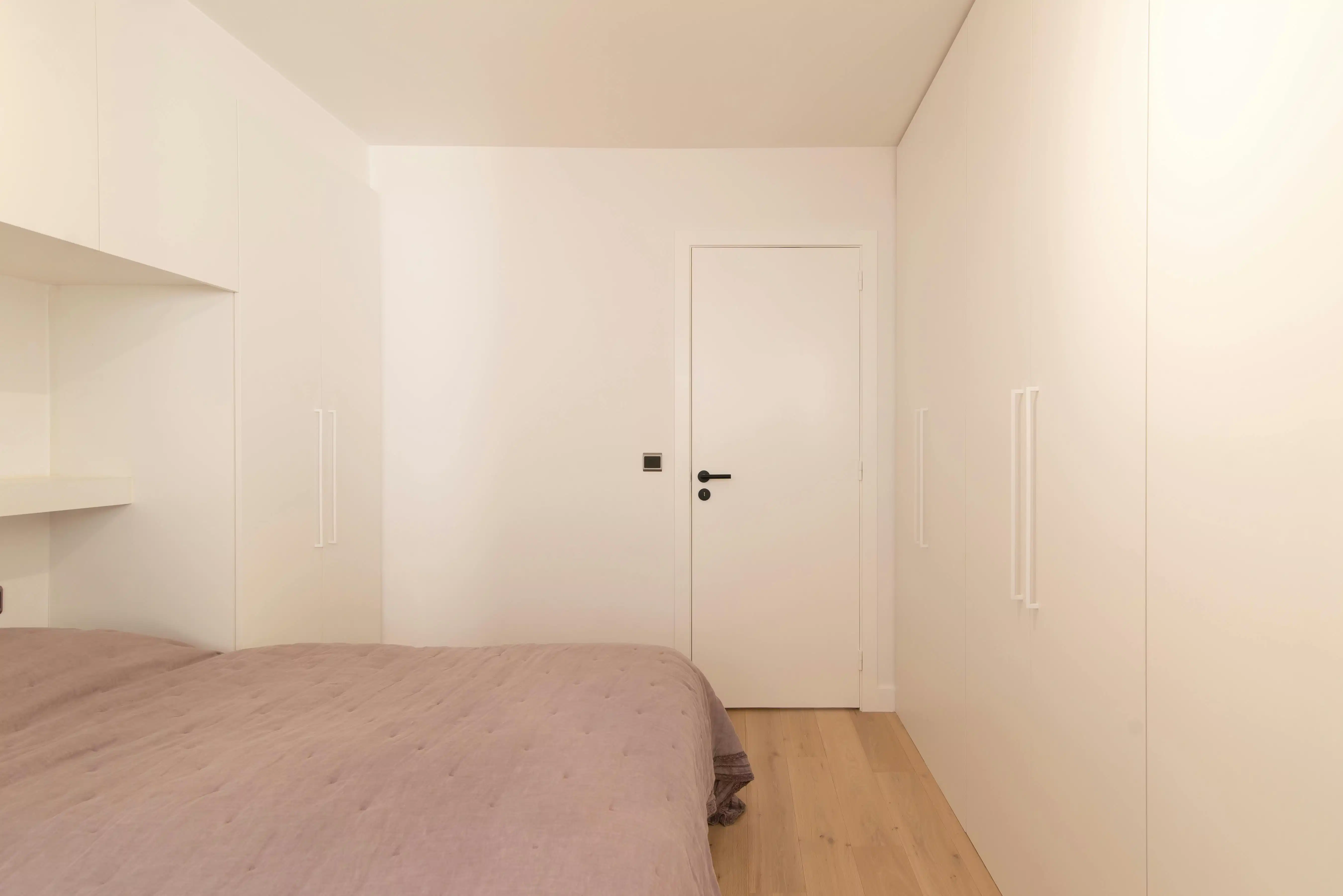 Prachtig gerenoveerd 2-slaapkamerappartement te Oostende foto 13