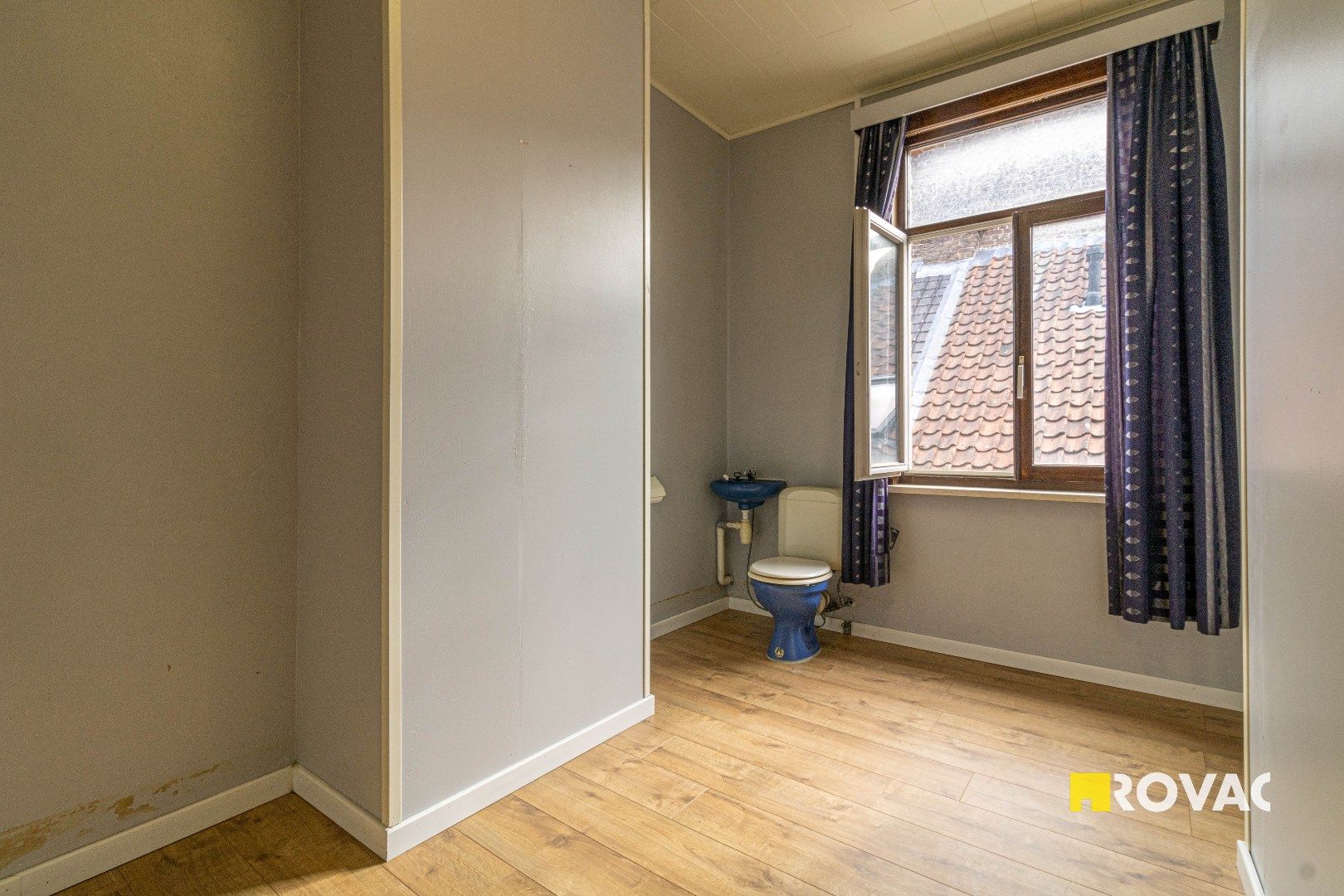Te renoveren hoekwoning met potentieel foto 12