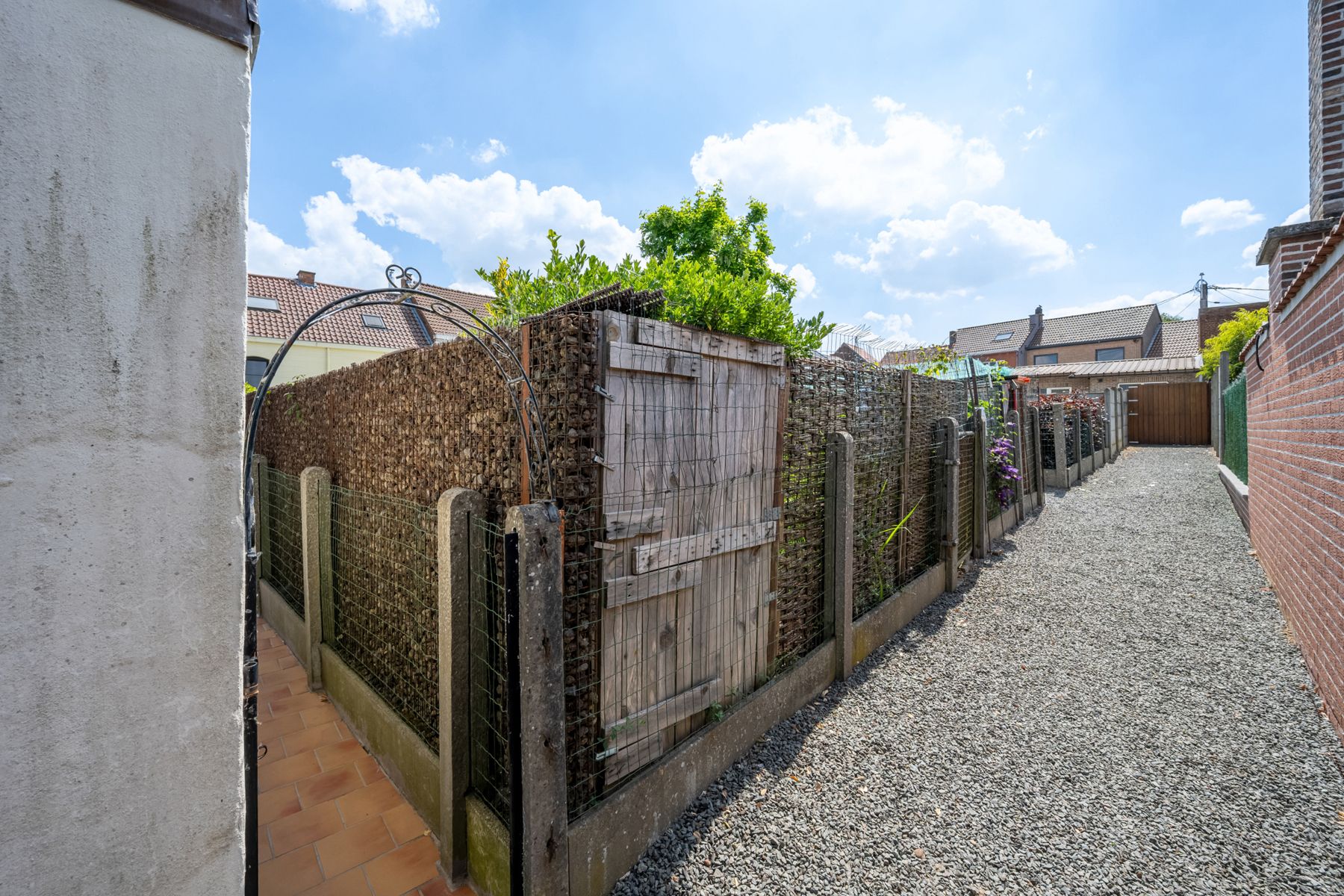 Te renoveren woning met stadstuin & 3slpks foto 16