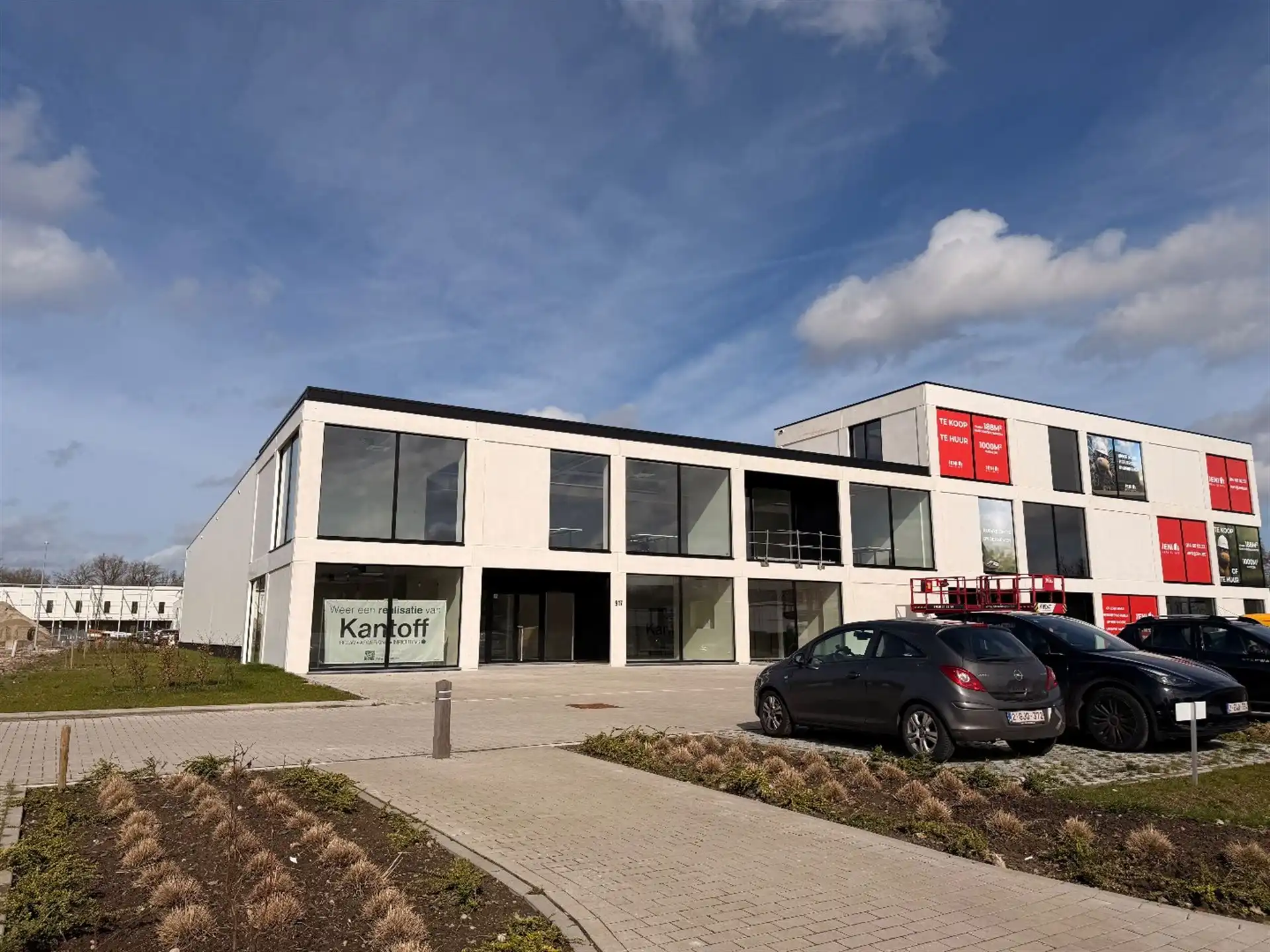 Commerciële ruimte te huur foto {{pictureIndex}}