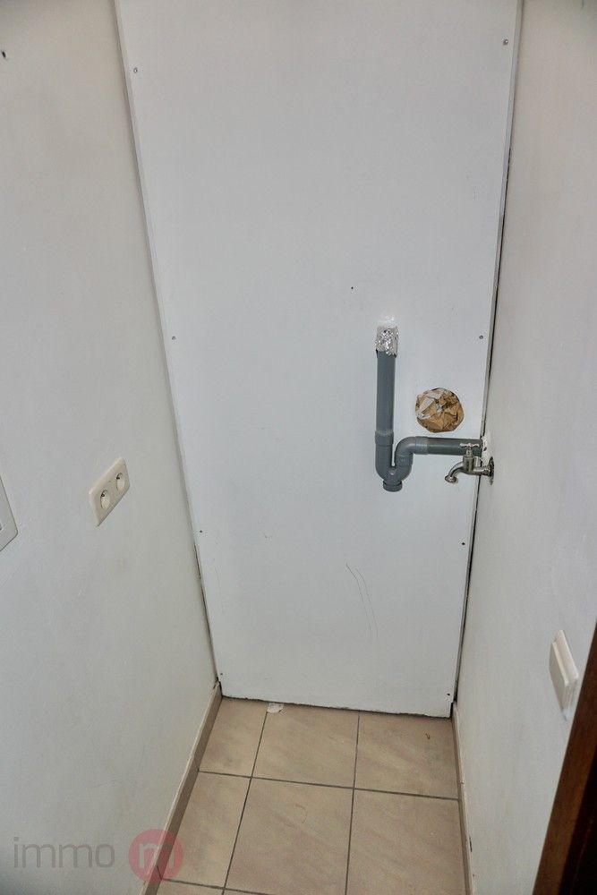 Goed gelegen appartement met 2 slaapkamers, terras en autostaanplaats foto 14