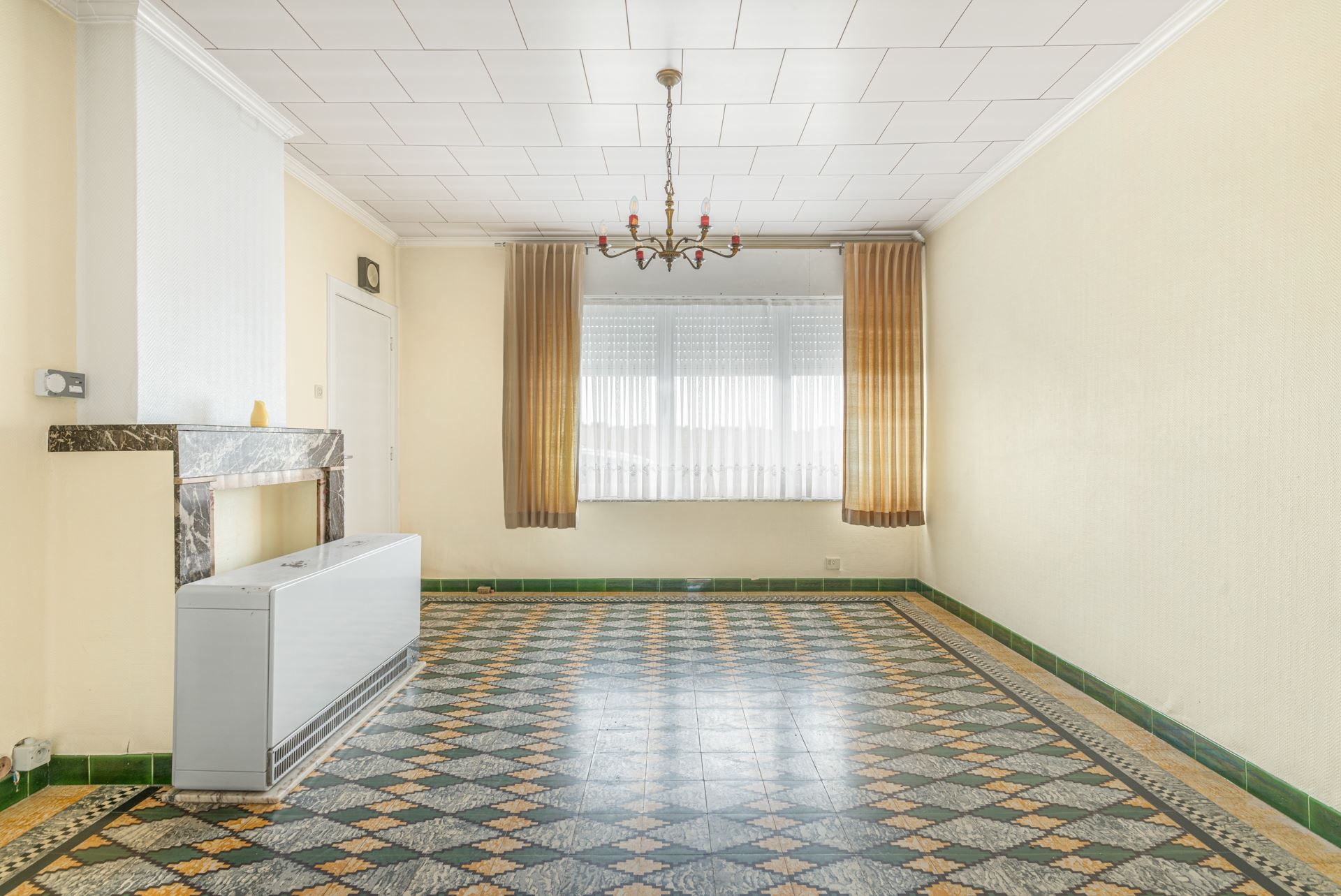 Te renoveren woning met prachtig landelijk zicht foto 3