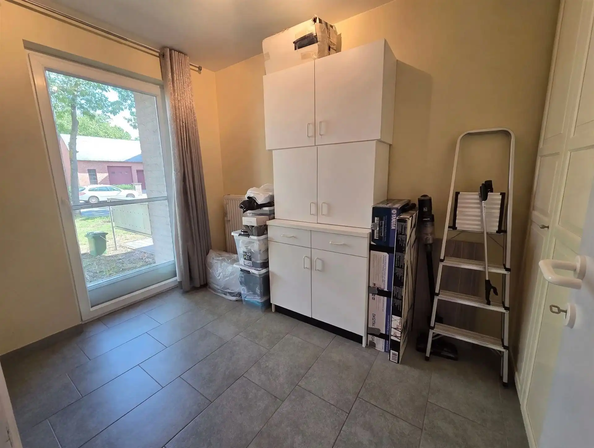 Instapklaar 2 slpk appartement met staanplaats foto 8
