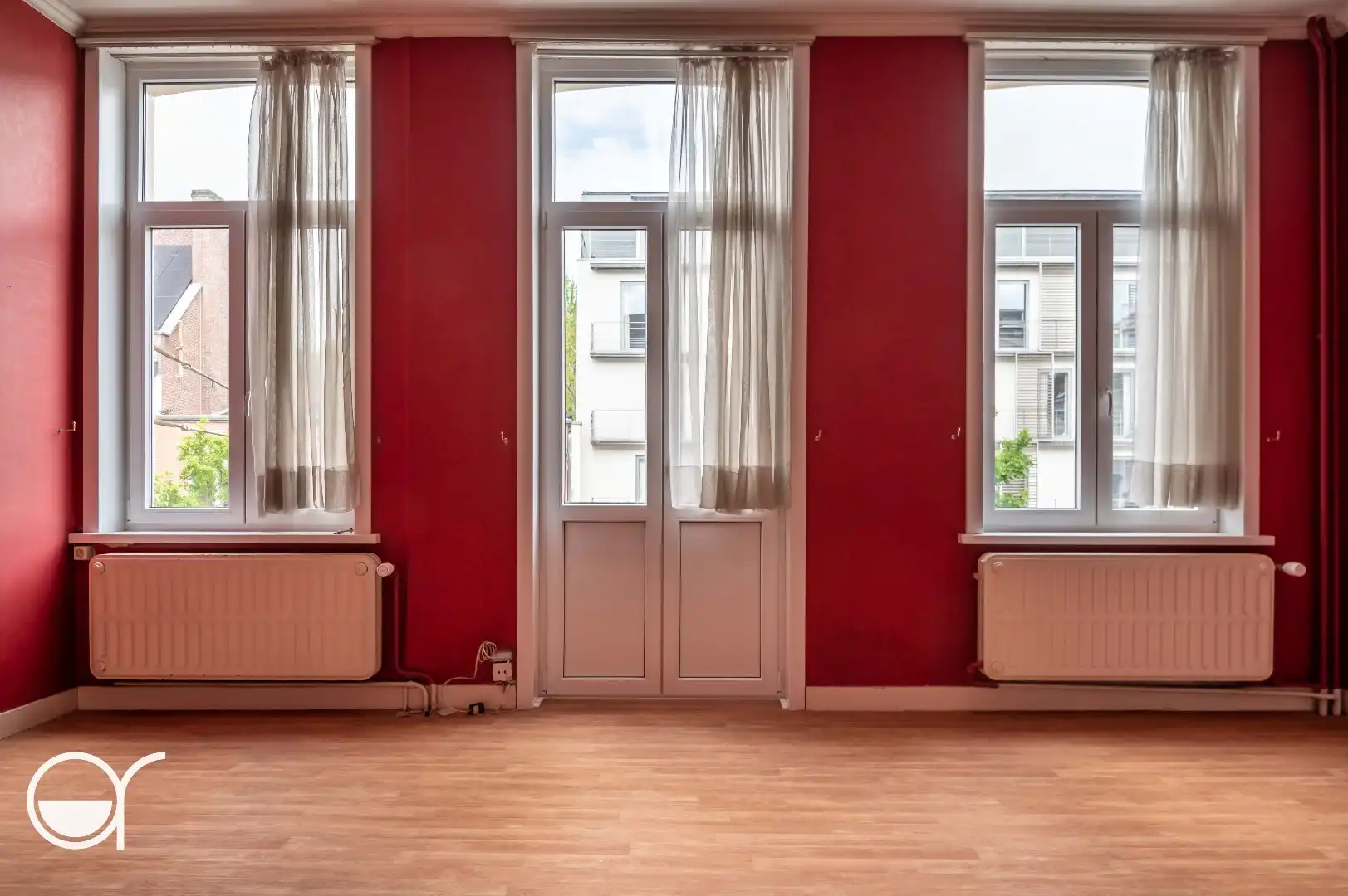 Mooie herenwoning aan Sint-Pietersstation foto 5