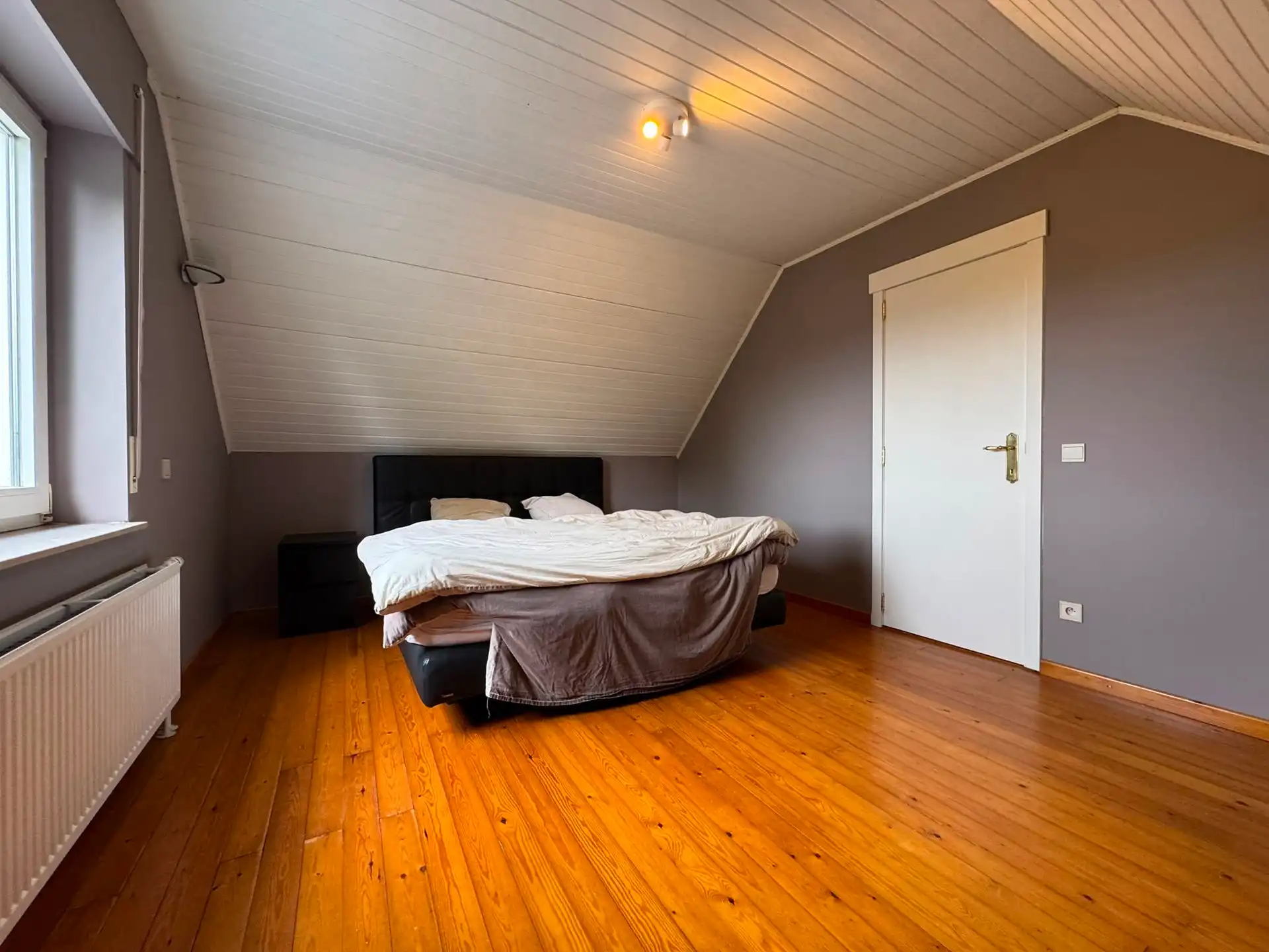 Rustig gelegen 2 slpk woning met ruime tuin foto 11