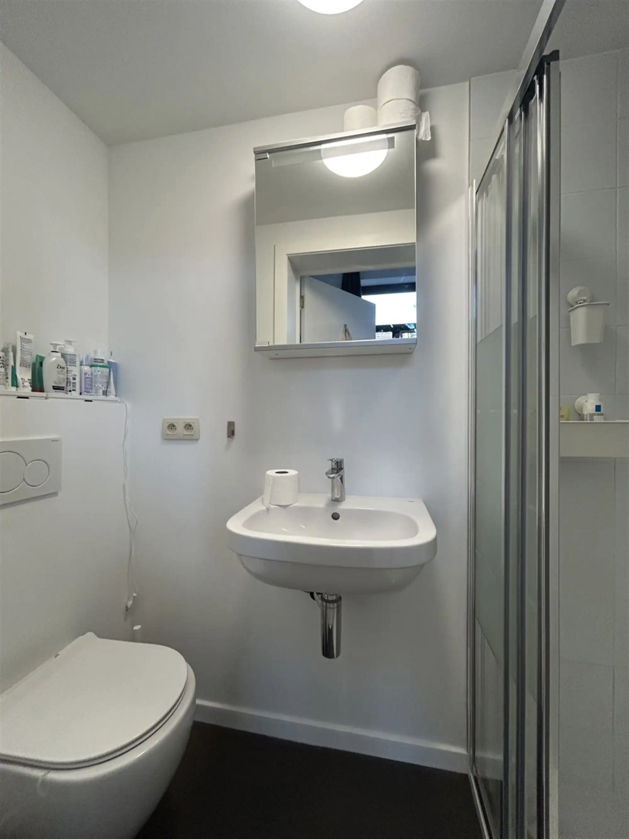 Kamer eigen sanitair in centrum Leuven! foto 3