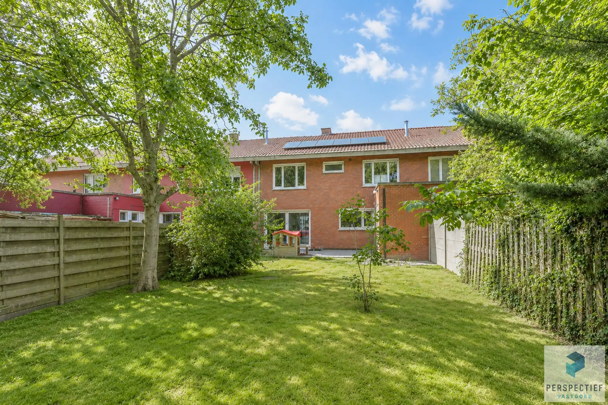 RUIME LICHTRIJKE WONING met 4 SLPKS, GARAGE en grote TUIN foto 18