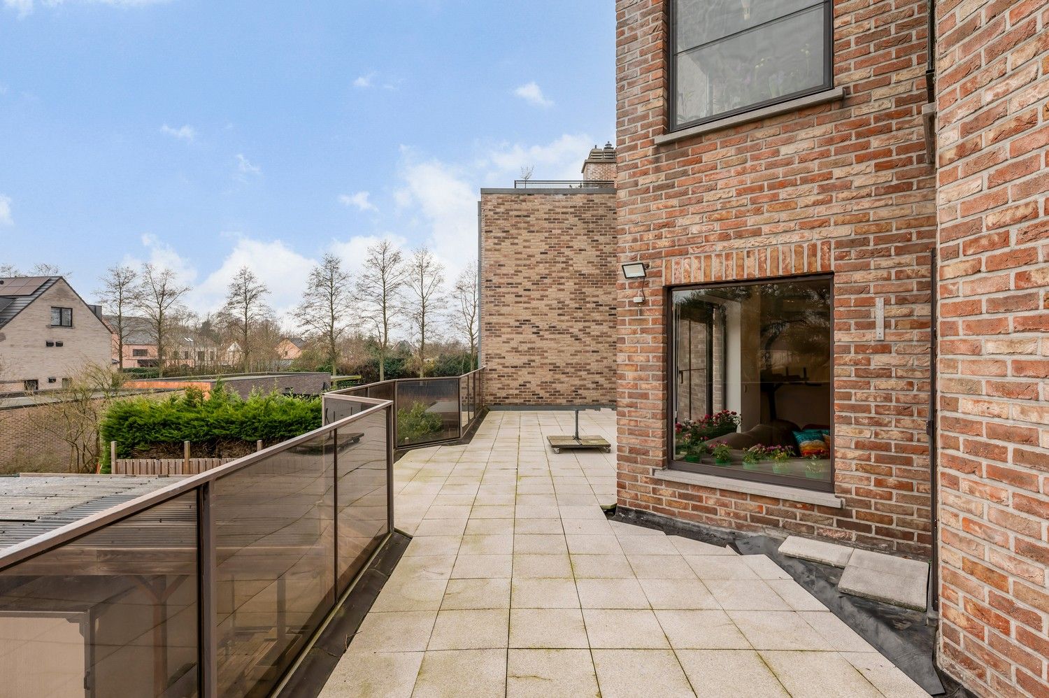 Instapklaar en energiezuinig appartement met garage foto 18