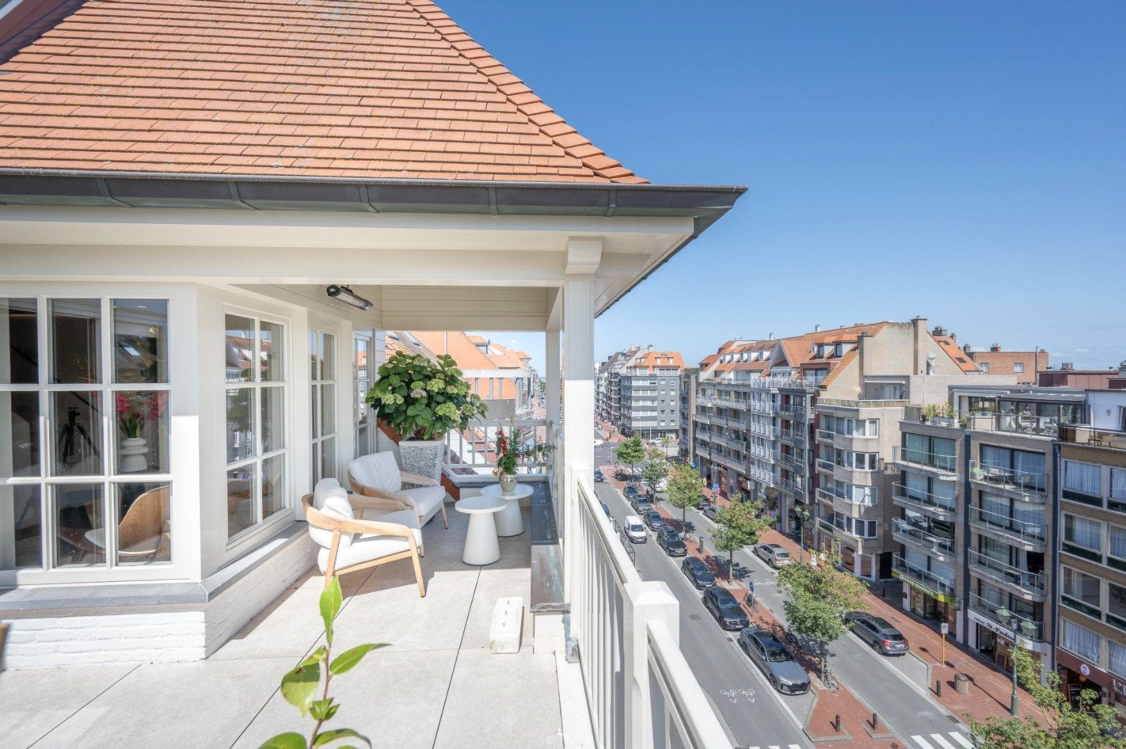 ()=>{if(producerUpdateValueVersion(node),producerAccessed(node),node.value===ERRORED)throw node.error;return node.value} 8300 Knokke