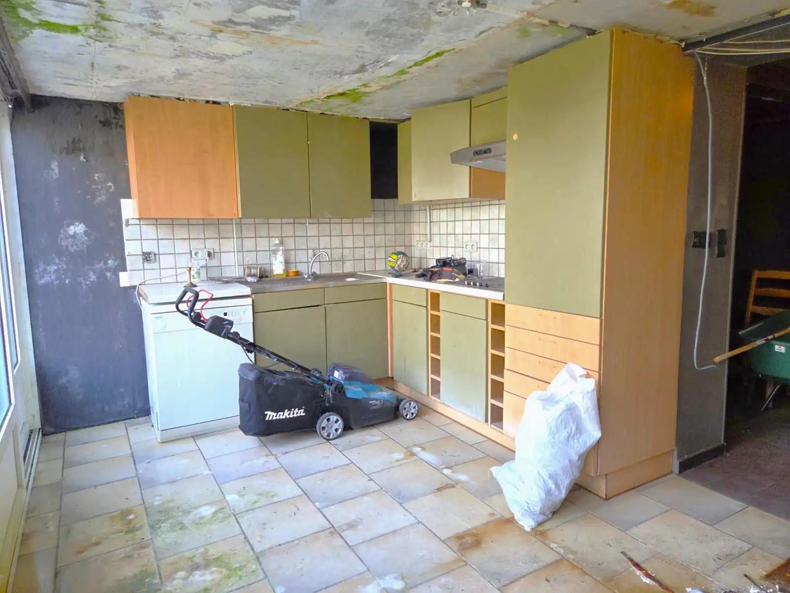 WSB-IMMO: Ruime gezinswoning met tuin te Dilbeek! foto 17