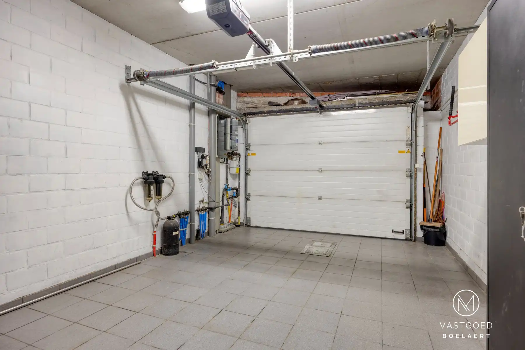 Ruime gezinswoning met tuin en garage te Haaltert foto 24