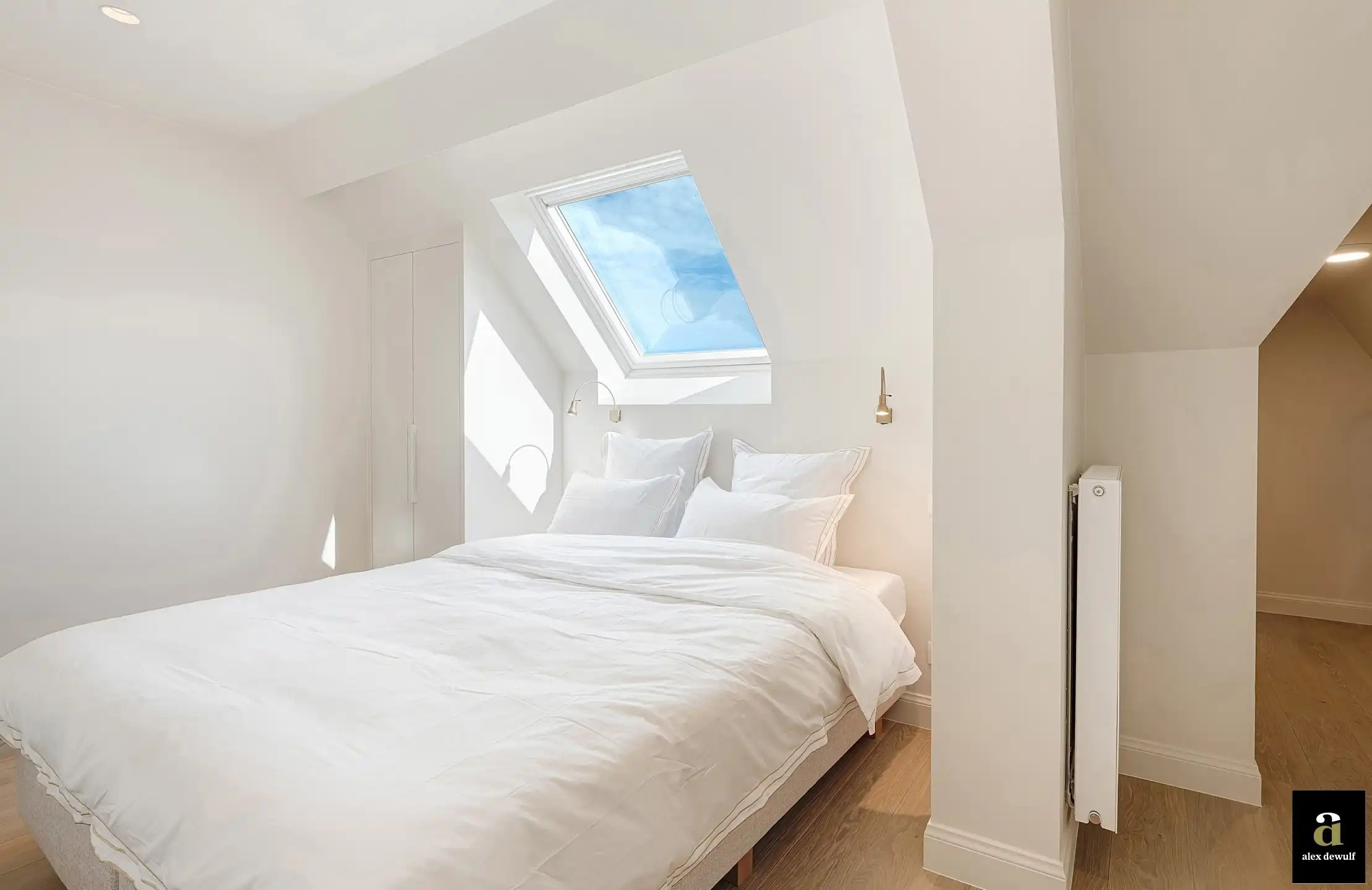 Uitstekend gelegen, volledig gerenoveerde koppelvilla te Duinbergen, op wandelafstand van het strand en de duinen. foto 45