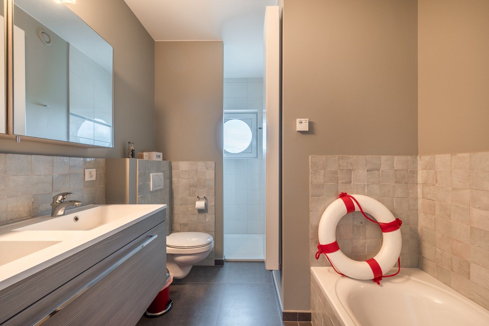 Unieke penthouse met open zichten richting de zee foto 16
