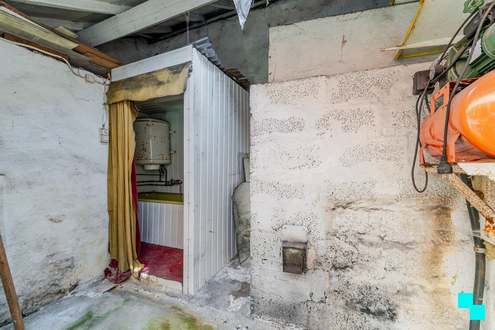 Betaalbare renovatiewoning nabij centrum - Roeselare foto 9