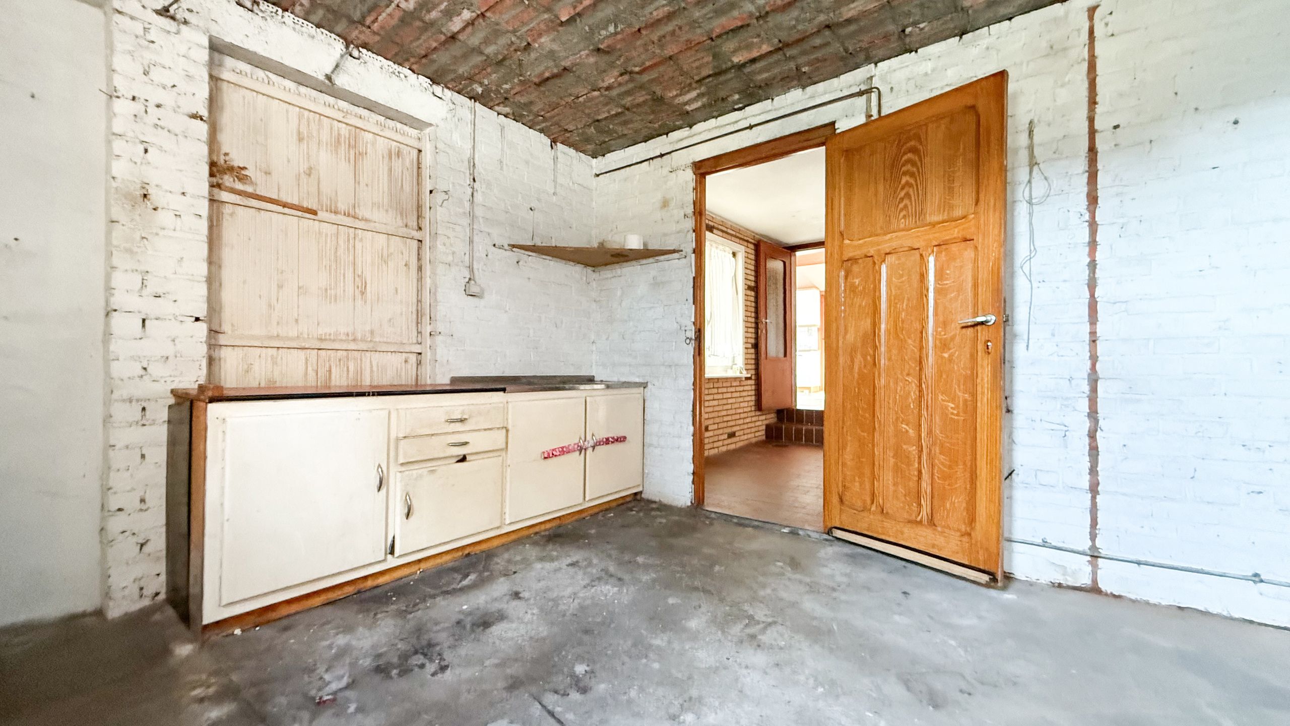 Te vernieuwen woning met 11a 87ca grond in Heusden-Zolder! foto 24