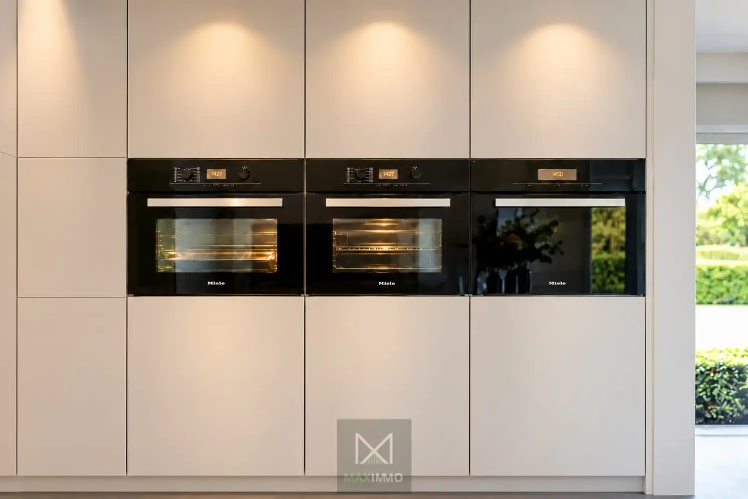 Luxevilla op 2 hectare met zwembad, loods en zicht op de Kemmelberg foto 33