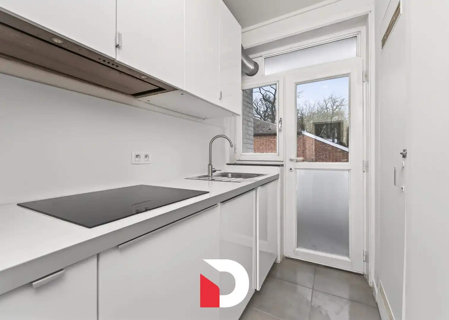 Gezellig instapklaar appartement in Groeninge te centrum Brugge foto 8