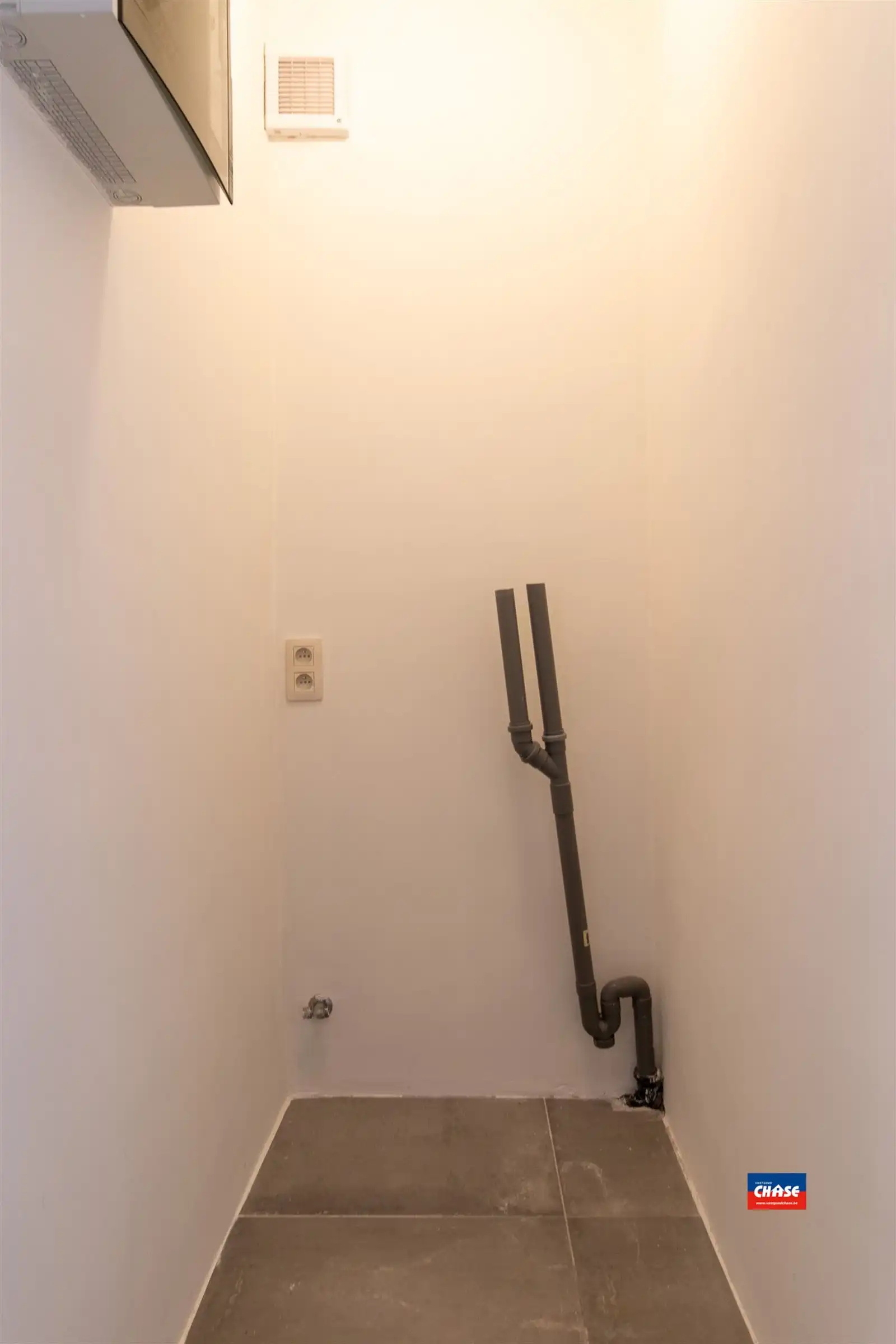 Modern, ruim appartement te Hoboken foto 12