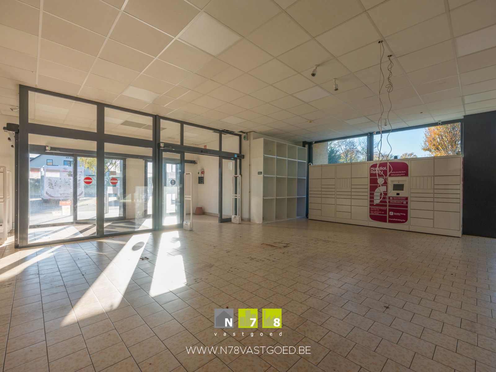 Commerciële ruimte te huur foto 6