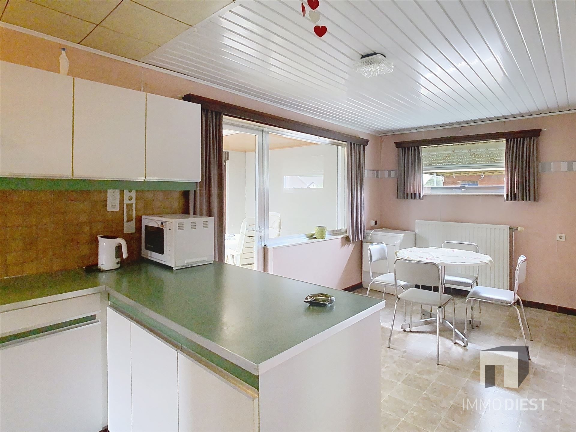 Te renoveren woning met bijgebouw op 5a 29ca. foto 12