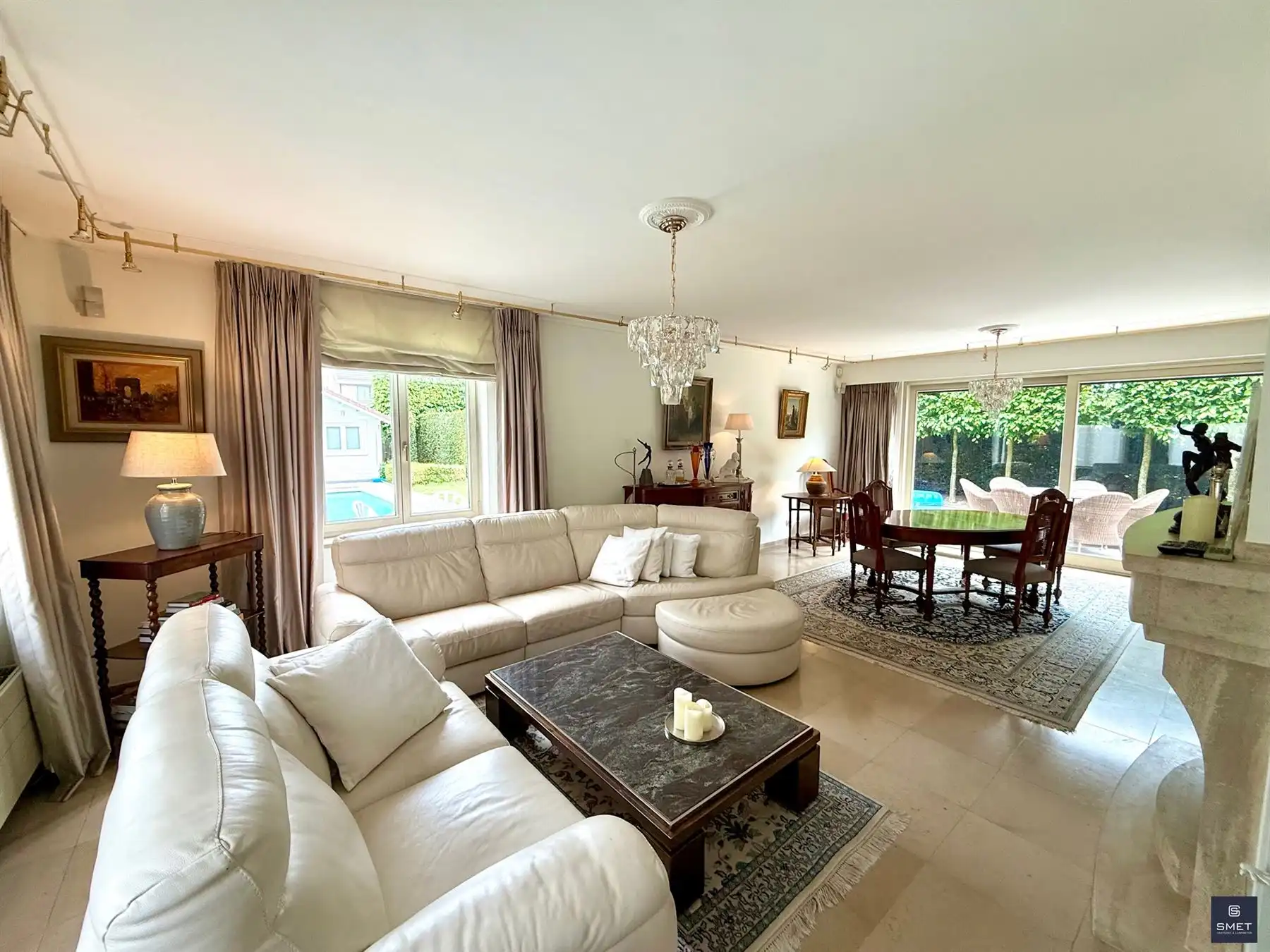 MOOIE VILLA MET 3 SLPKS EN DUB. GAR. OP TOPLIGGING foto 3