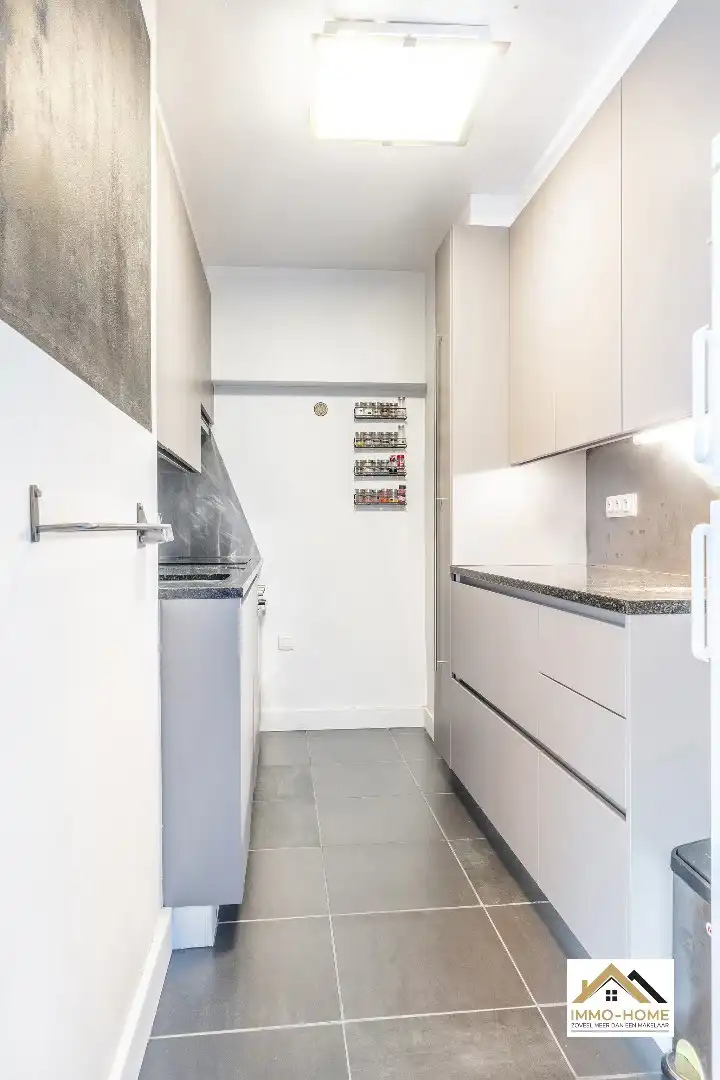 Appt 100 meter van station Dampoort foto 8