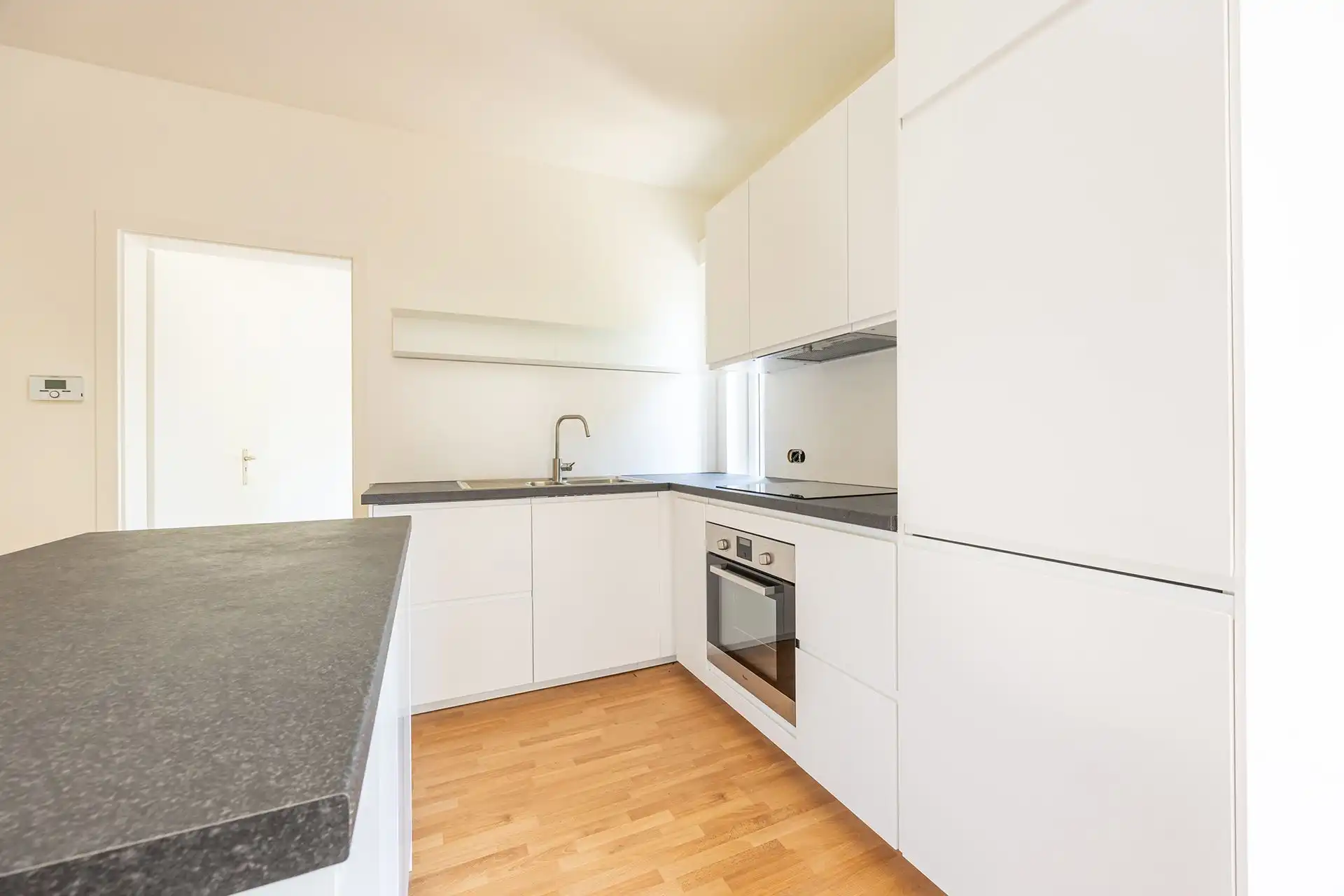 Tweeslaapkamer appartement in kleinschalige residentie foto 4