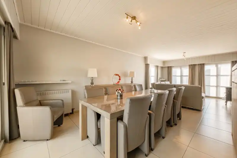 Zeer ruime en rustig gelegen villa TE KOOP in Sint-Eloois-Vijve! foto 7