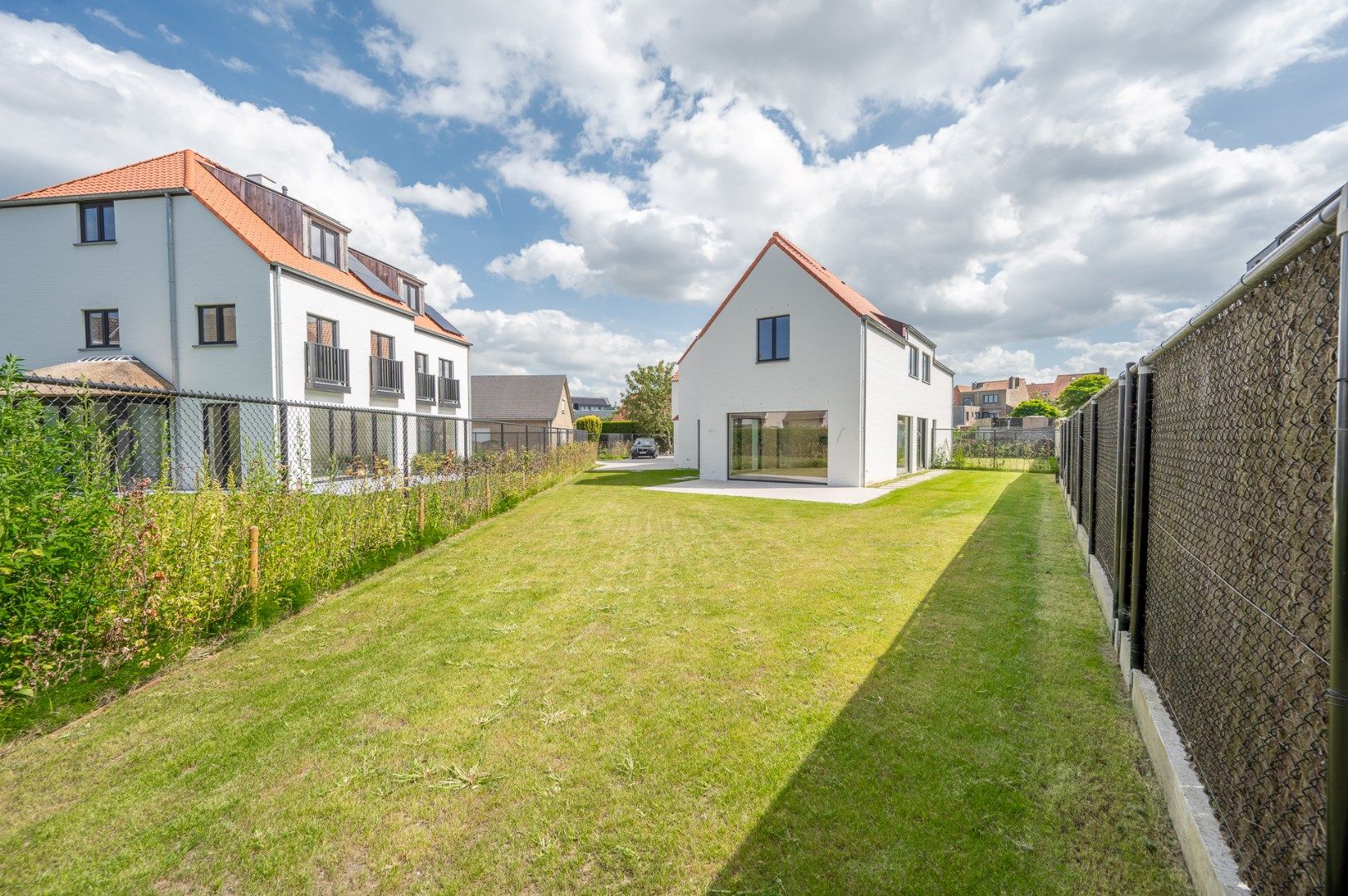 Nieuwbouw koppelvilla in Duinbergen gelegen in een rustige omgeving, op een steenworp afstand van het strand. foto 1