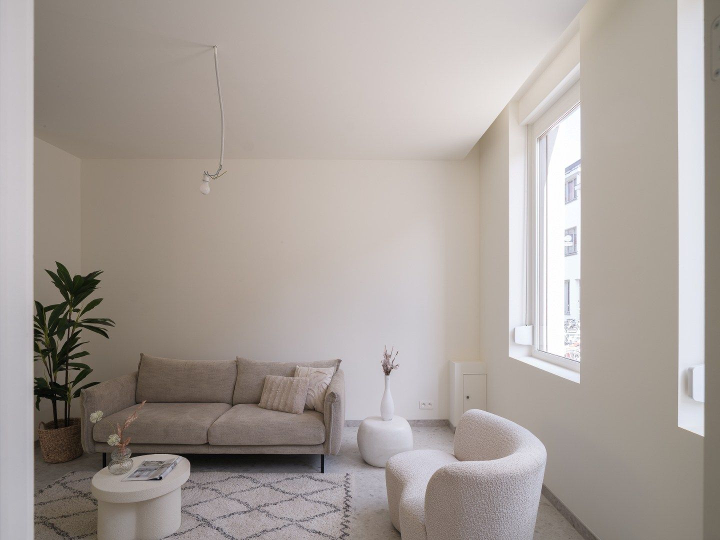 Luxueus gerenoveerde rijwoning met stijlvolle groene patio in Gentbrugge foto 6