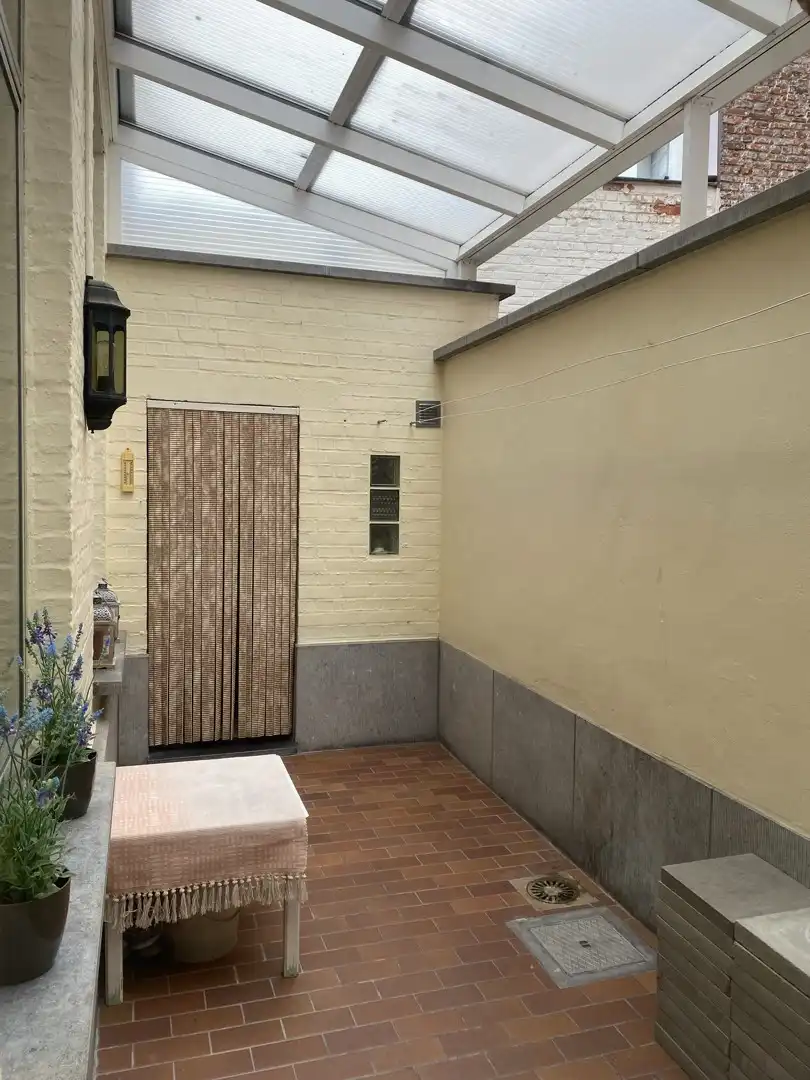 Handelspand met ruime woonst in het hart van Geraardsbergen foto 20