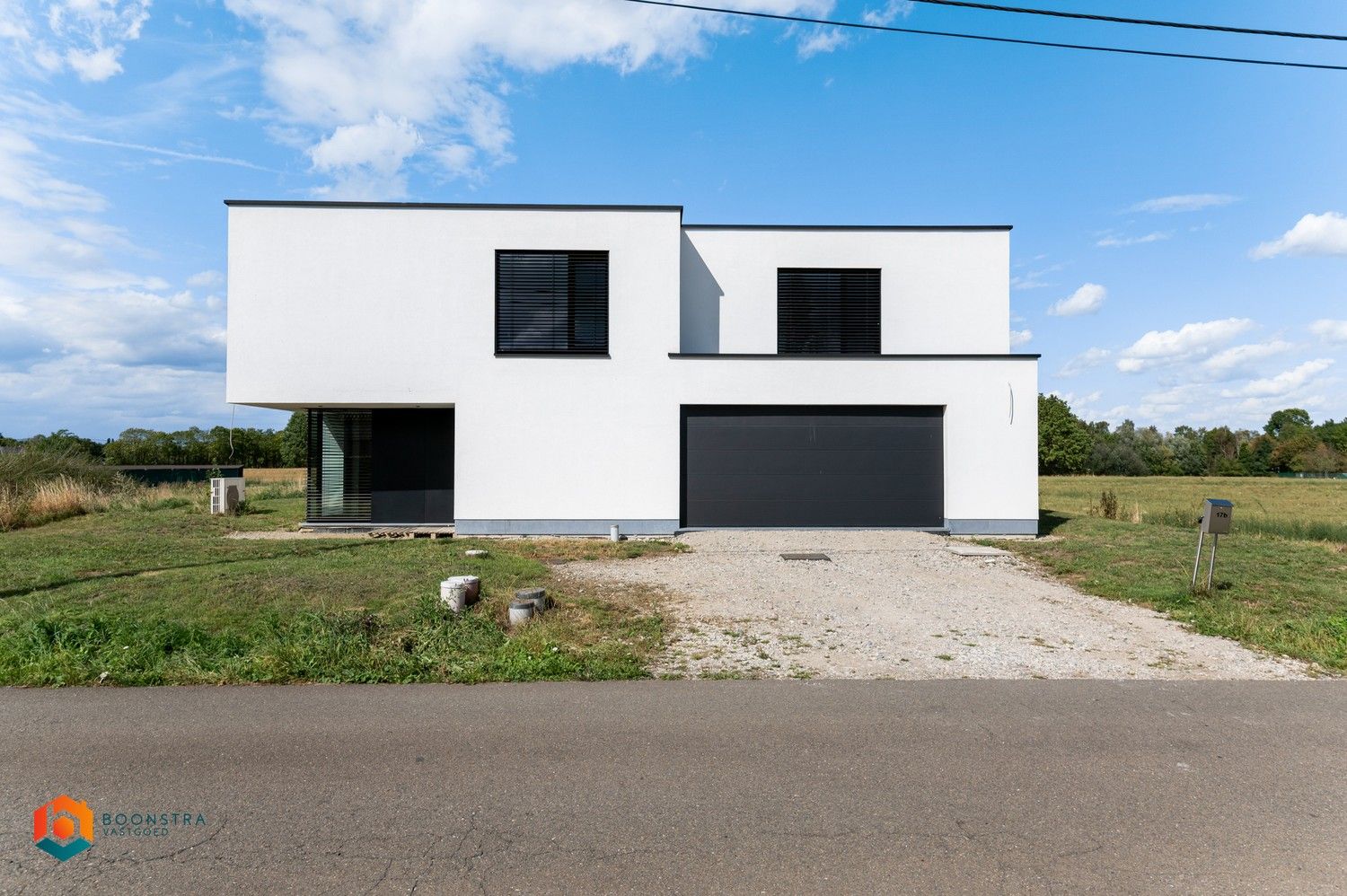 Prachtige en energiezuinige villa (326 m² bewoonbare opp.) met 3 slpkrs te Putte foto 38