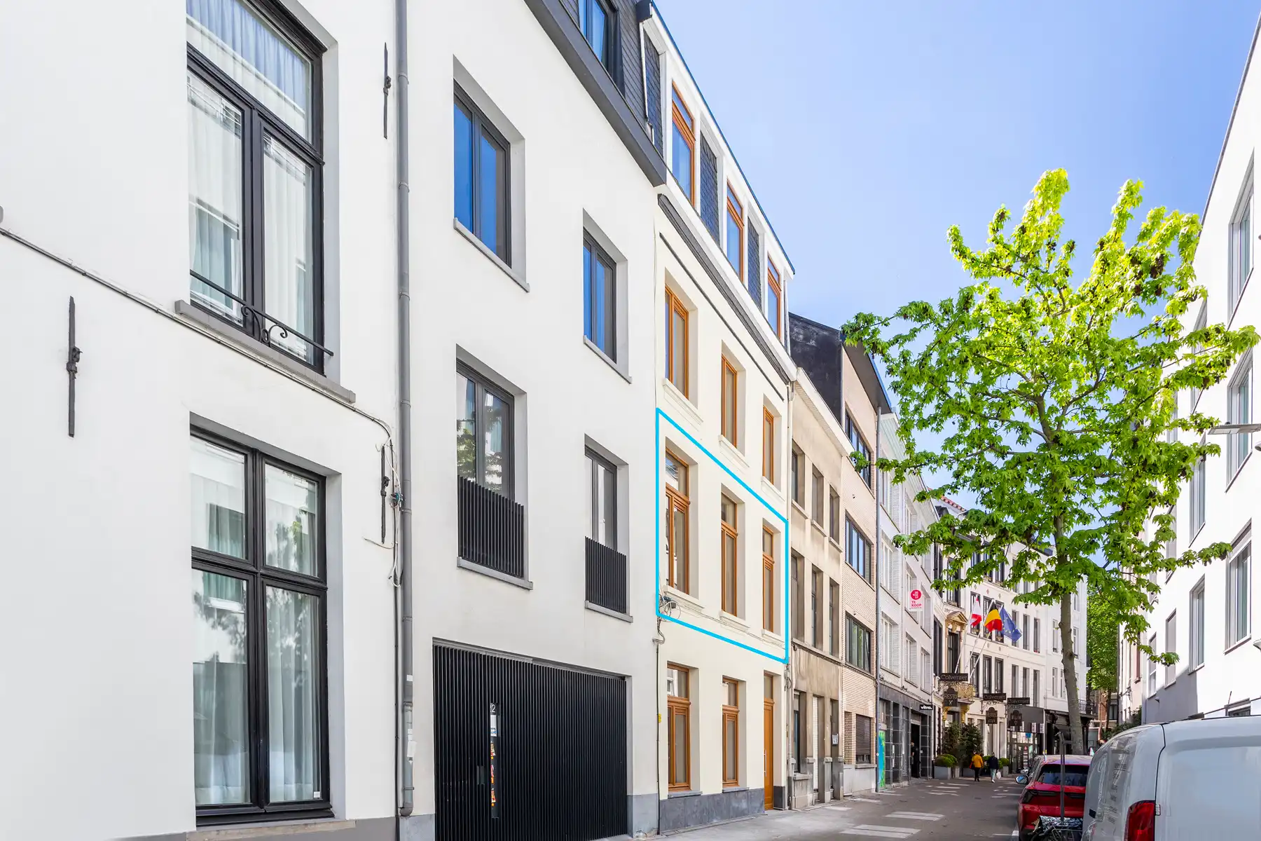 Licht en stijlvol appartement met terras in hartje Antwerpen foto 2