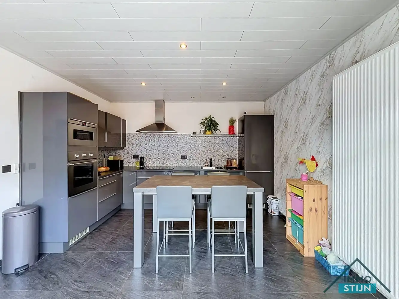 Instapklare woning met werkplaats foto 5