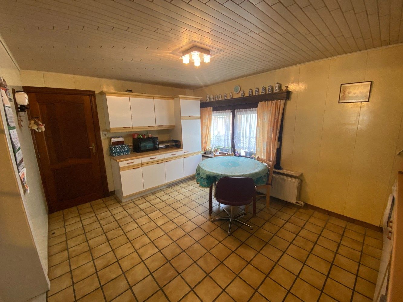 Uitstekend gelegen hoekwoning in Maleizen foto 9