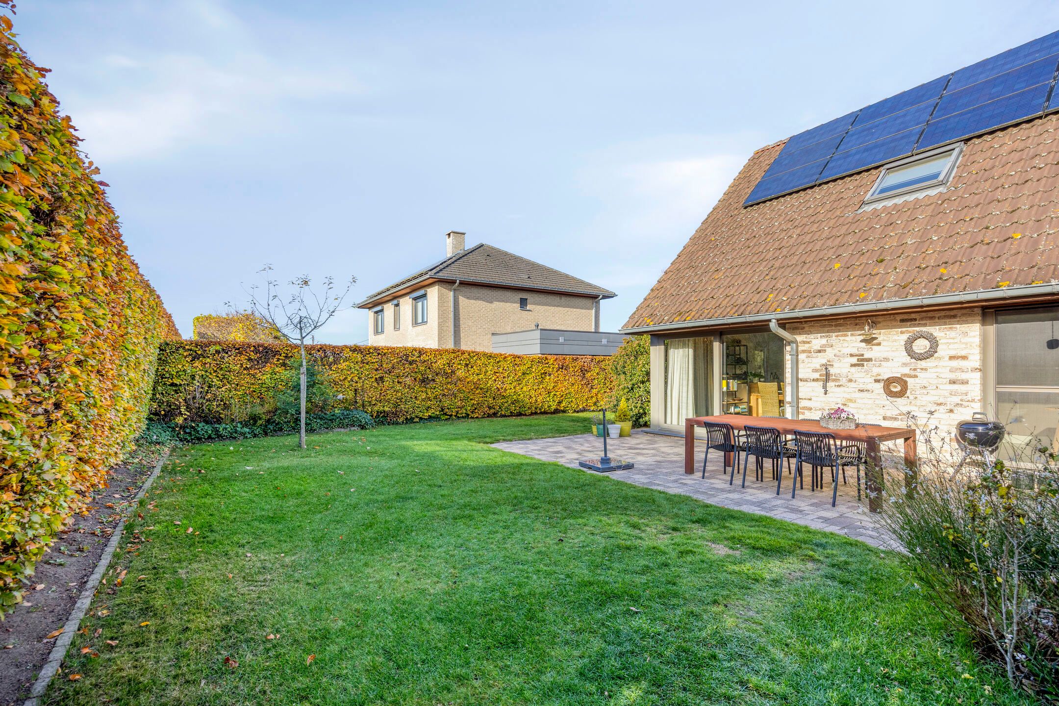 Villa met 4 slaapkamers en 2 badkamers op rustige locatie foto 25
