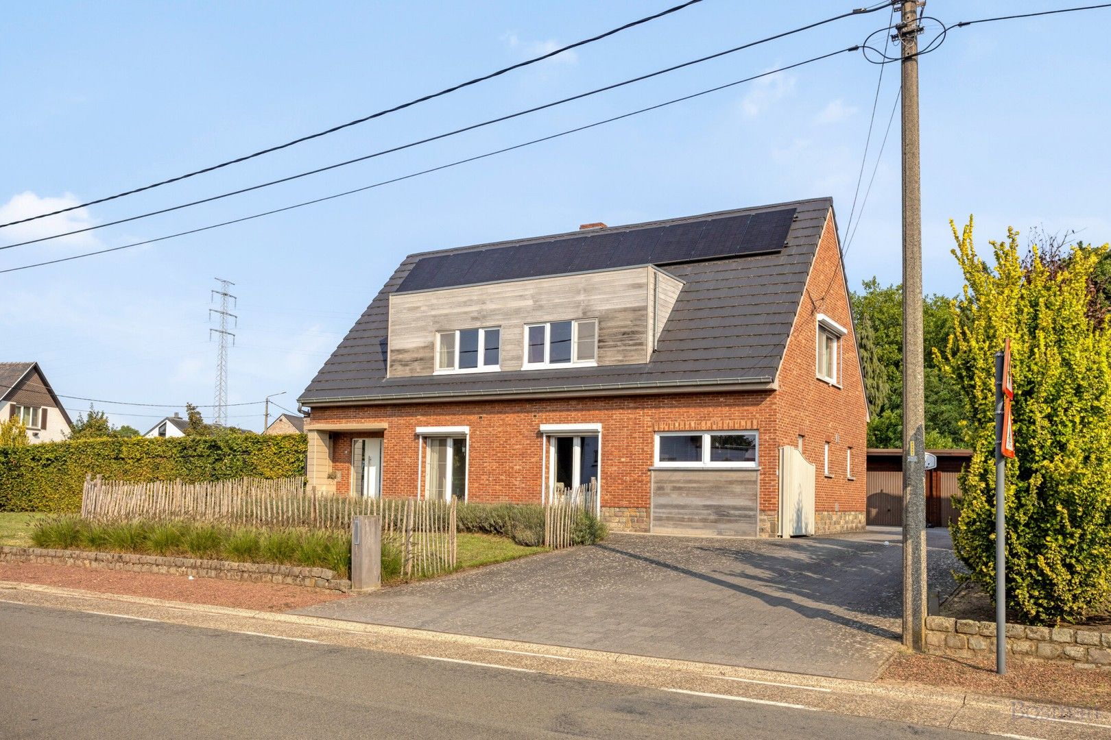 Lichtrijke energiezuinige woning te koop in Paal foto 22