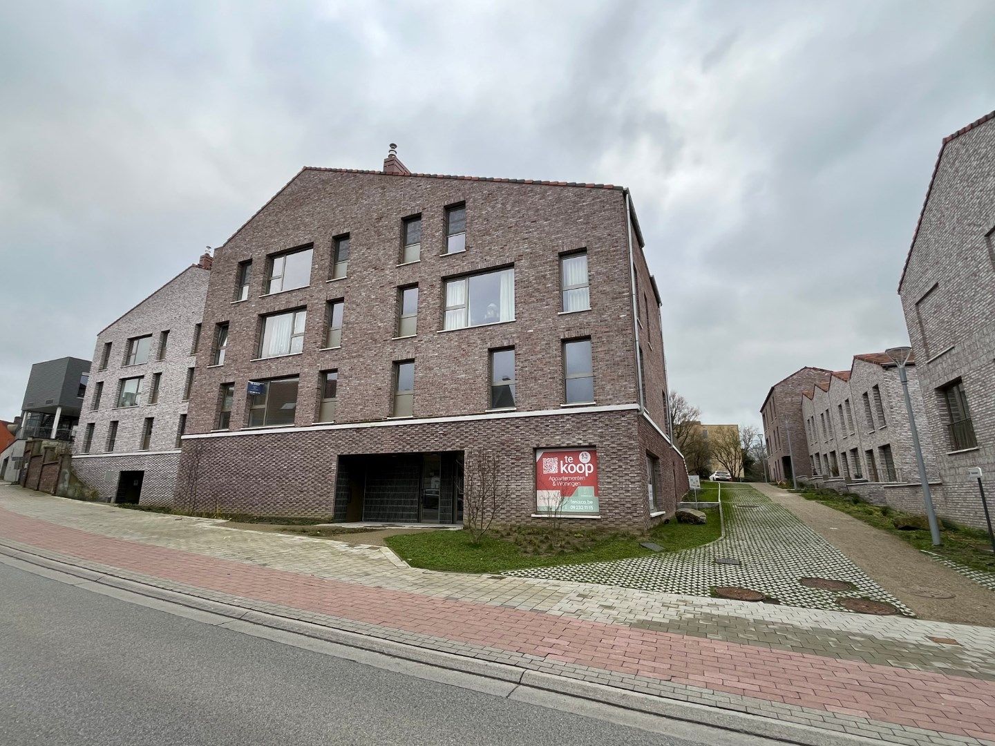 Commerciële ruimte van 75 m² te koop in het project Gaverling ! foto 2