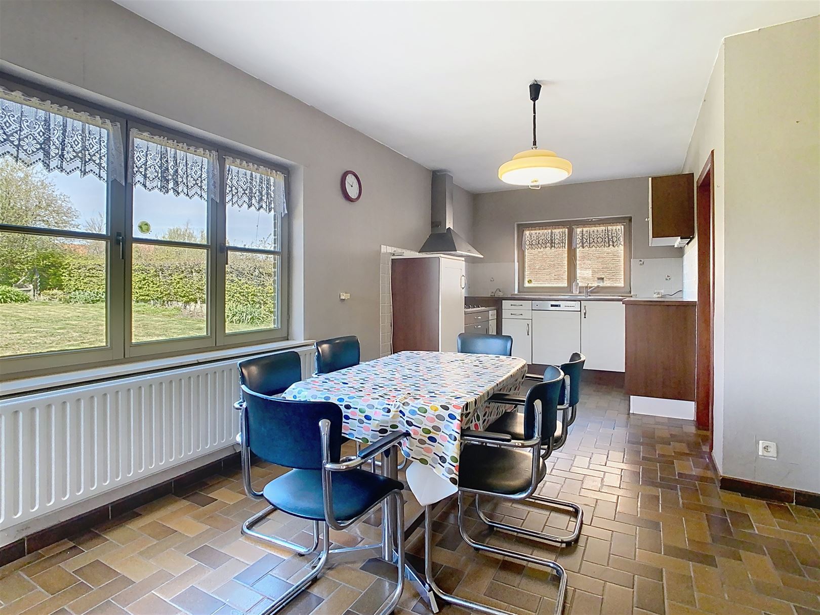 Ruime open bebouwing, 4 slpks, garage, tuin, 10a 54ca foto 17