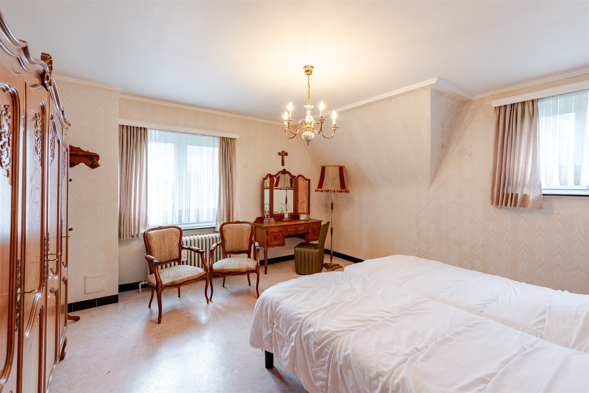 Charmante vrijstaande woning met grote tuin in het landelijke Bruinbeke  foto 14