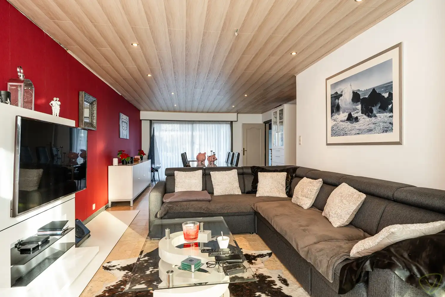 Halfopen gezinswoning met tuin en garage in de Schaperijstraat te Eeklo foto 2