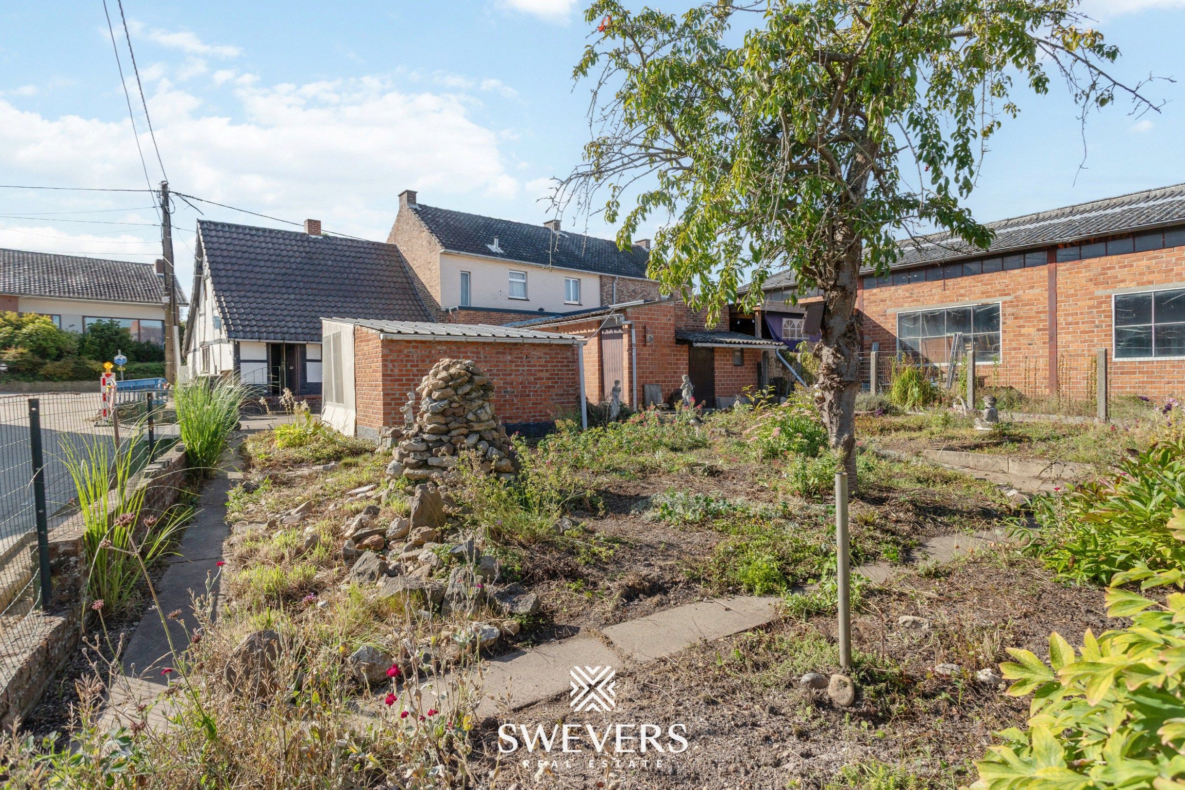 Authentiek renovatieproject met potentieel in Wellen foto 4