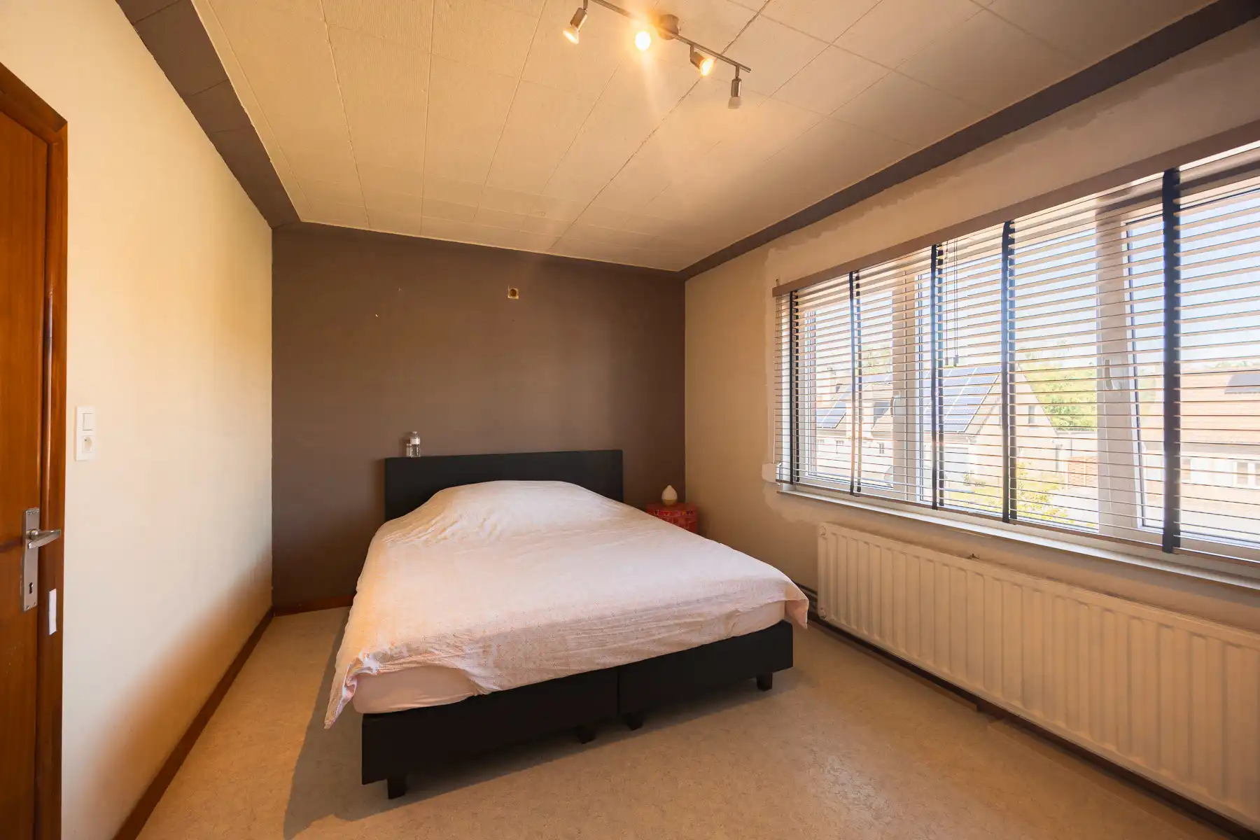 Charmante instapklare woning op een strategische locatie foto 15