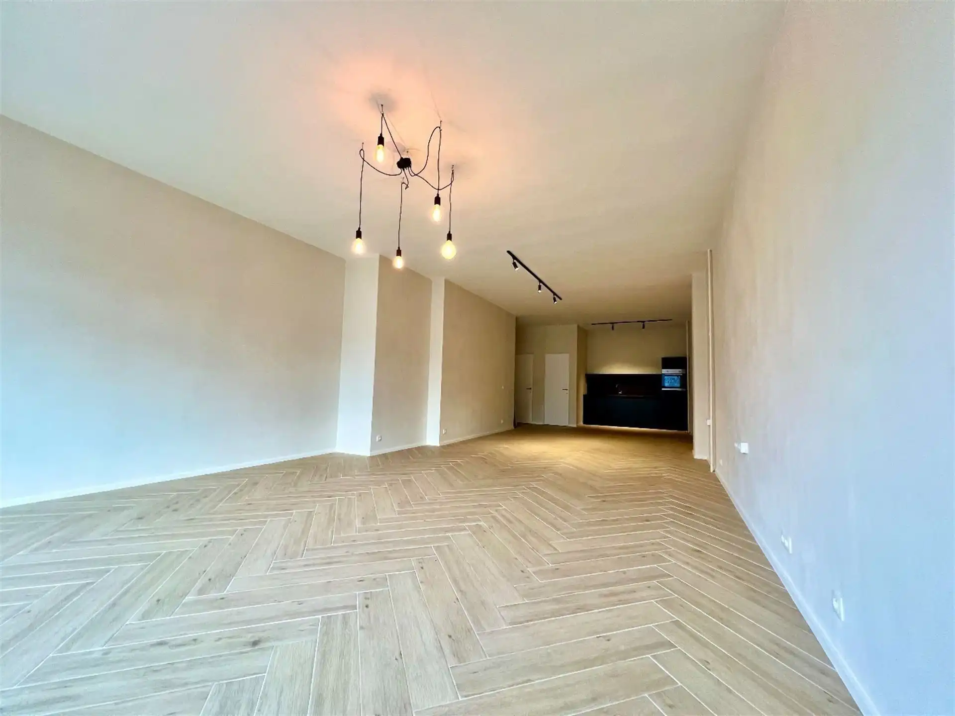 Ideale investering - commerciële ruimte van 70 m² met directe huuropbrengst! foto 3