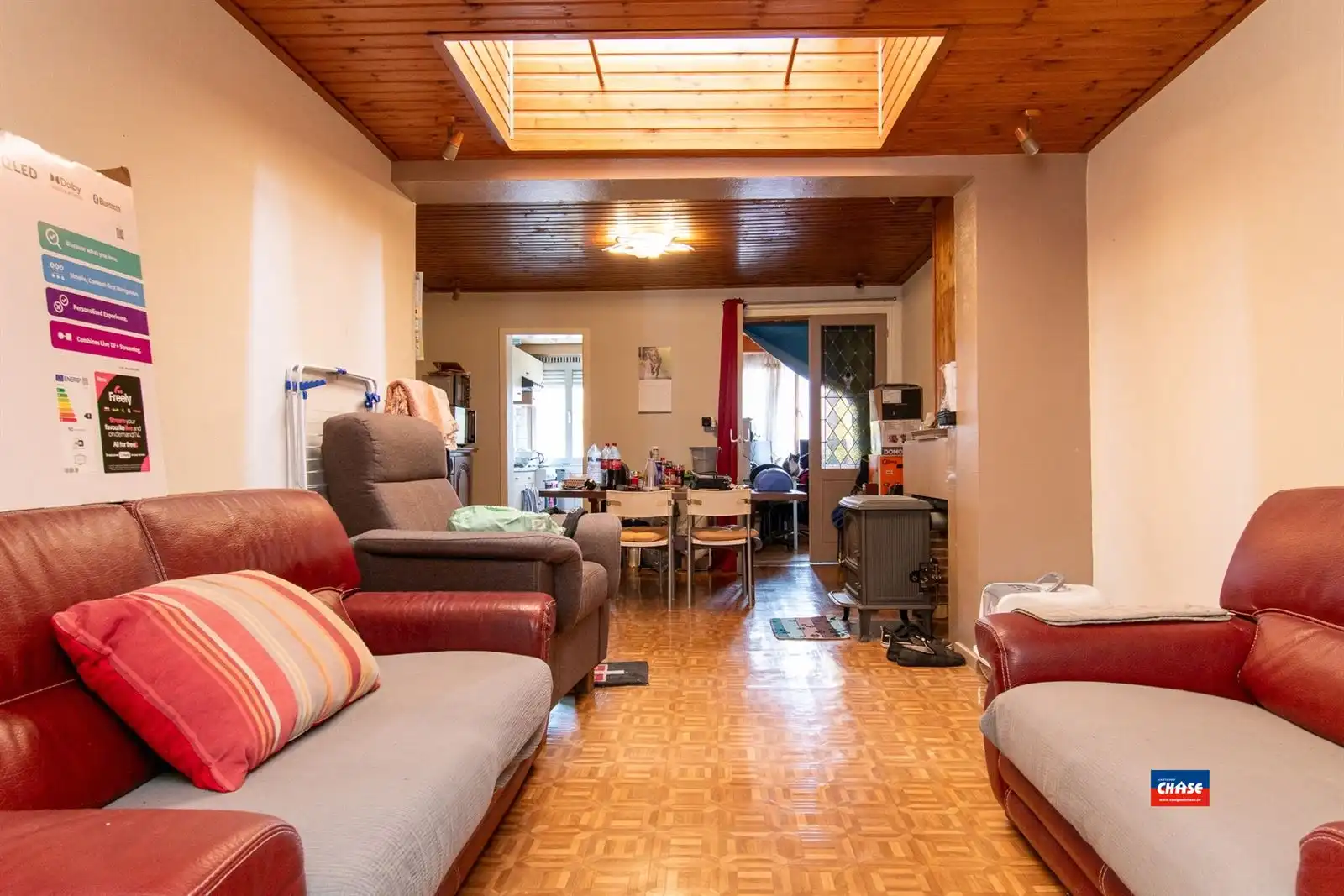 Magazijn / atelier met woonst en tuin foto 9