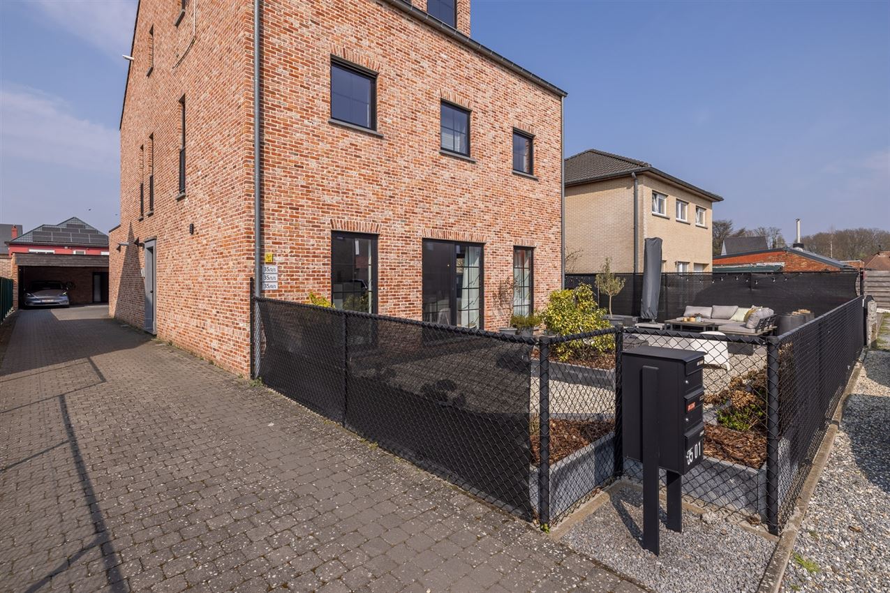 2 grote slk, 123m², hoogwaardige afwerking met tuintje en EPC A. foto 37