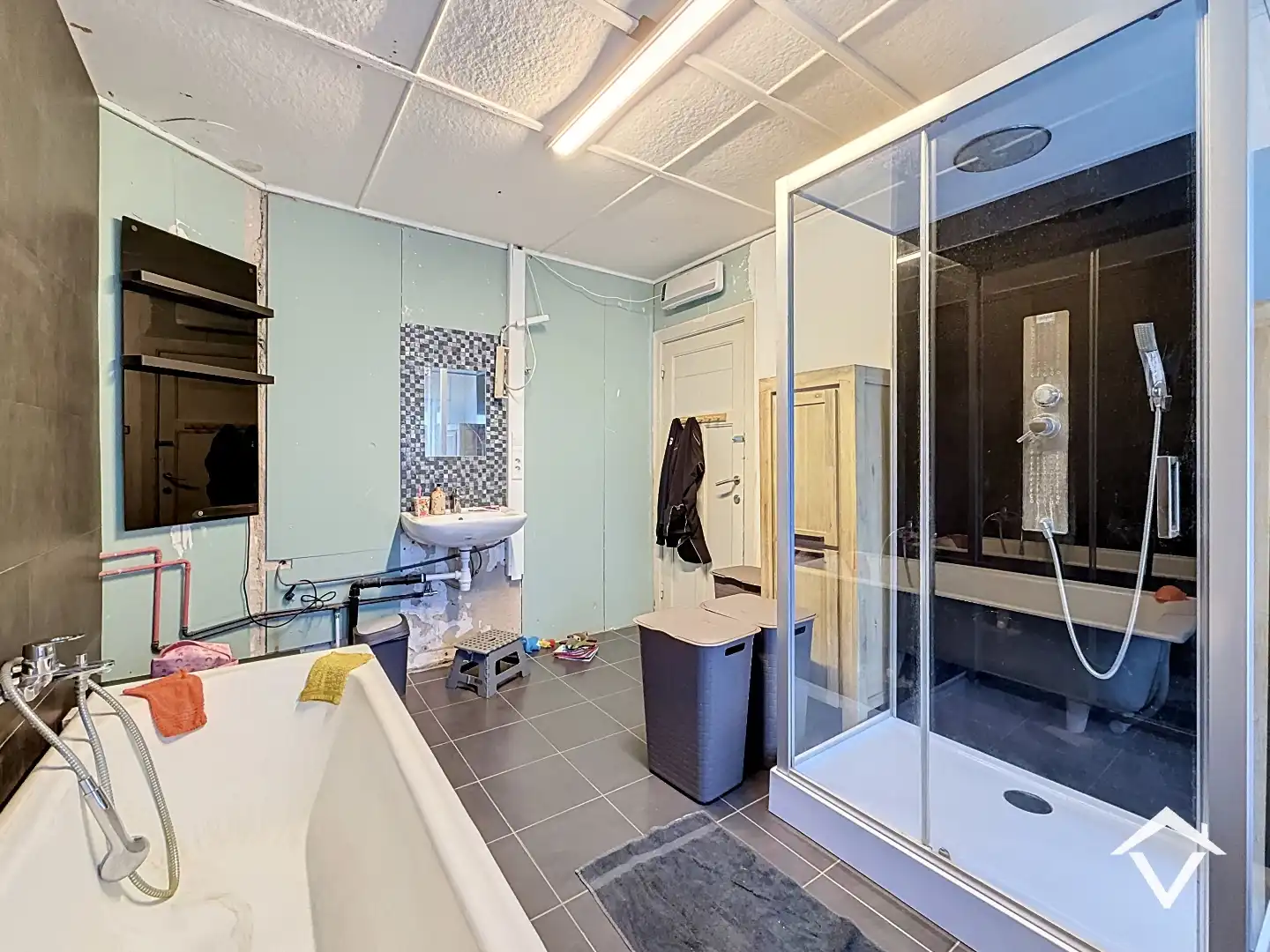 Instapklare woning met 3 slaapkamers, grote tuin en garage te Staden foto 19