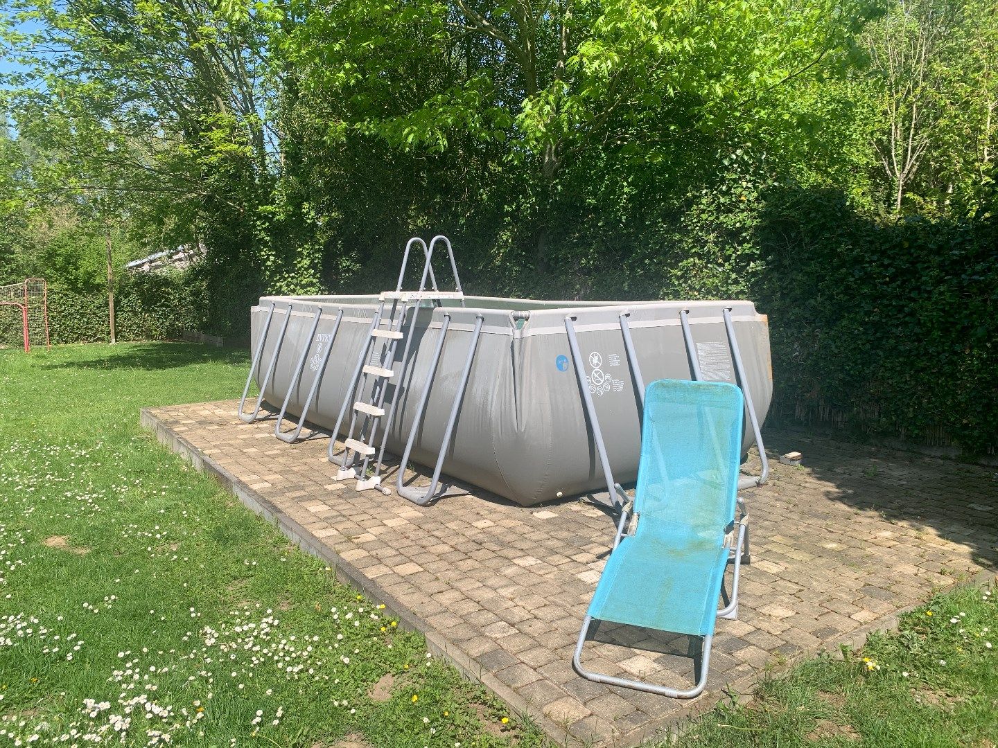 LUBBEEK woning met mooie tuin foto 26