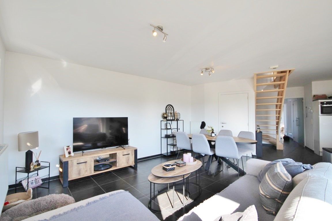 Duplexappartement op een zeer gunstige ligging midden in het centrum foto 7